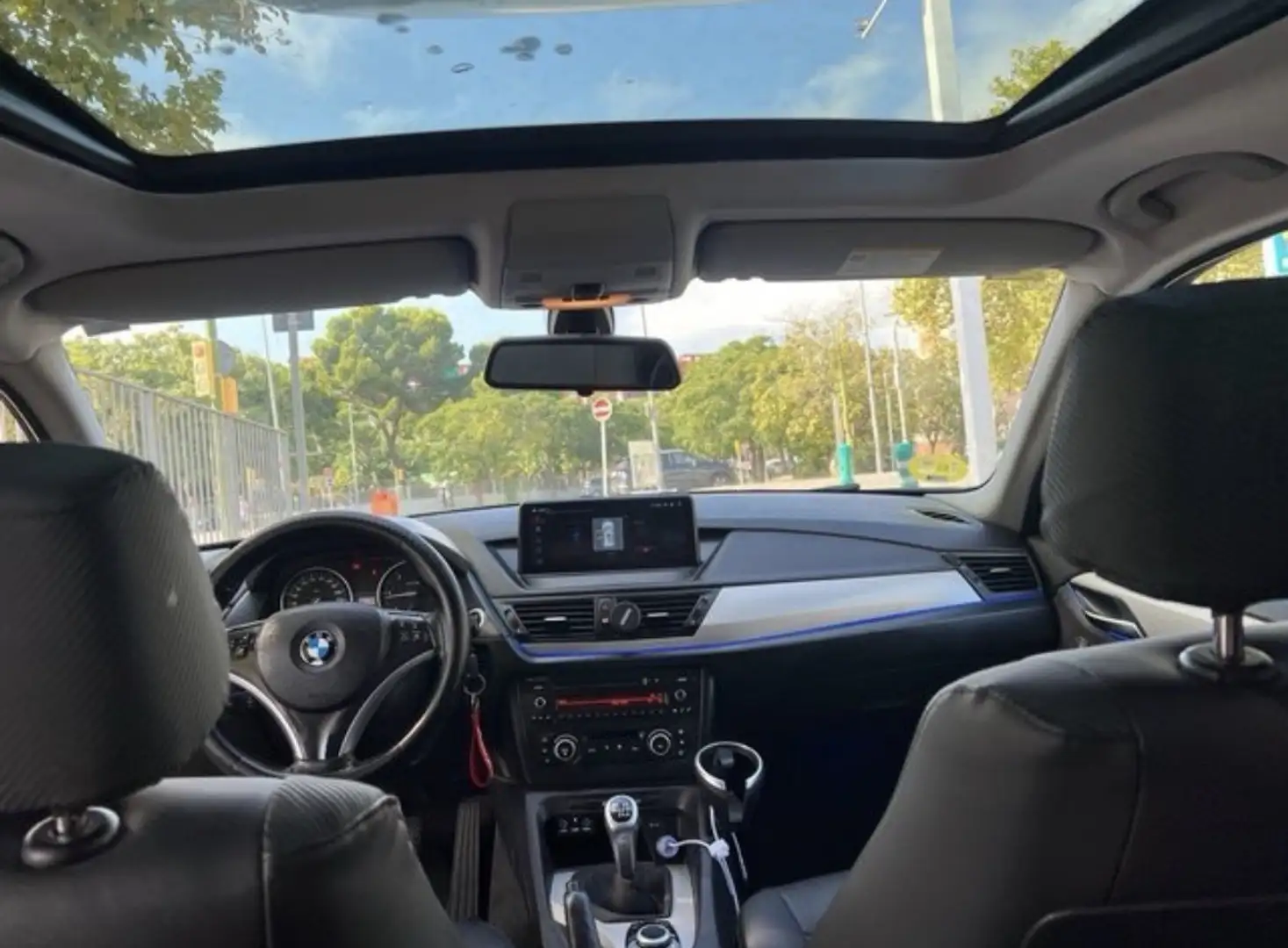 BMW X1 sDrive 18d - 1