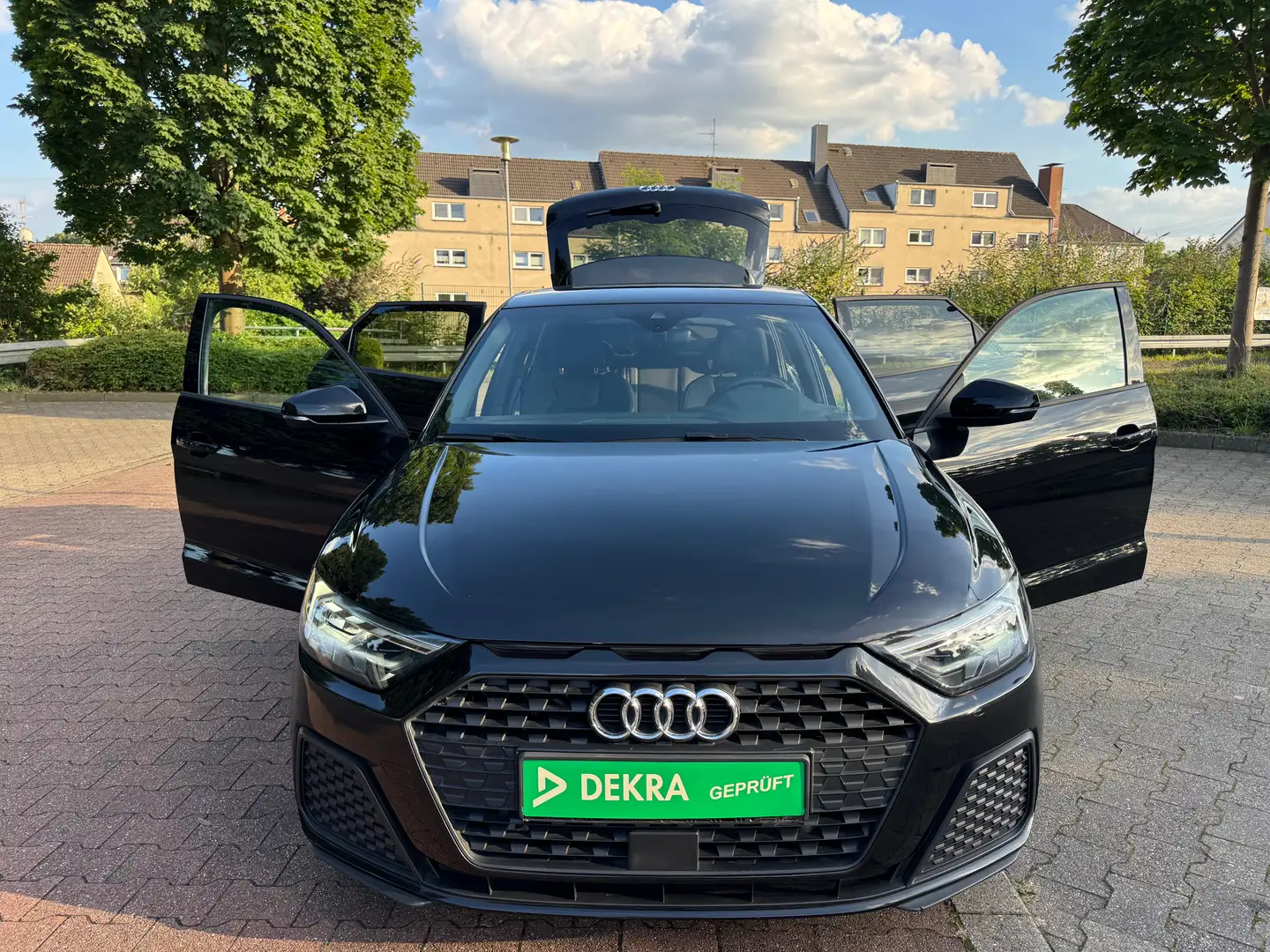 Audi A1 30 TFSI S LINE . BANG & OLUFSON . LEDER . LED .TOP Schwarz - 1