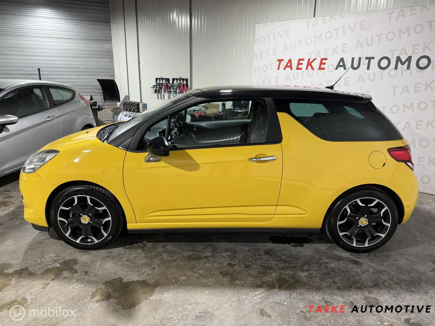 Citroen DS3 1.6 So Chic Clima/Cruise/Nap/2e EIG Geel - 2