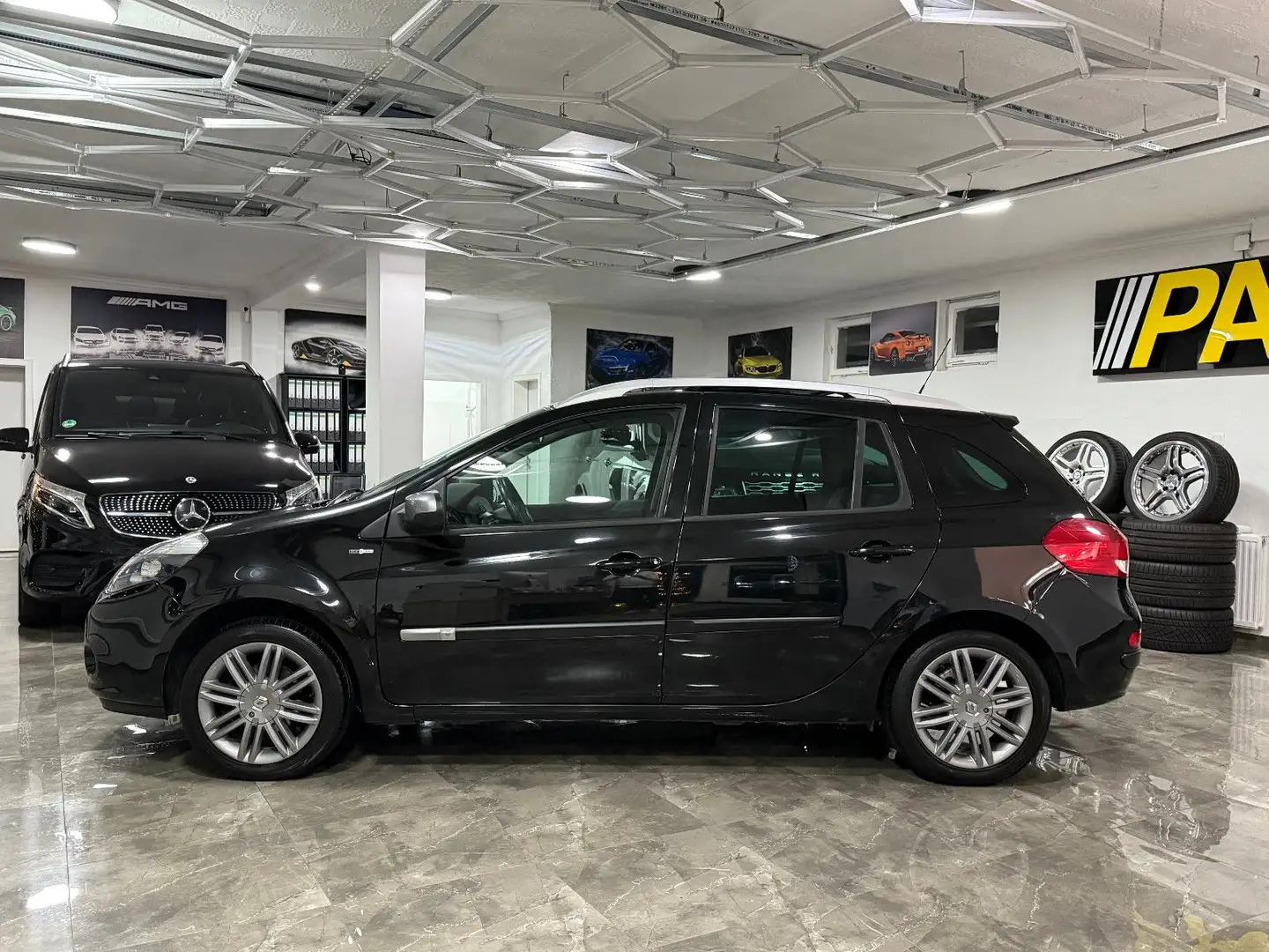 Renault Clio 1.2 Grandtour Night & Day / 1. Hand Navi Schwarz - 2