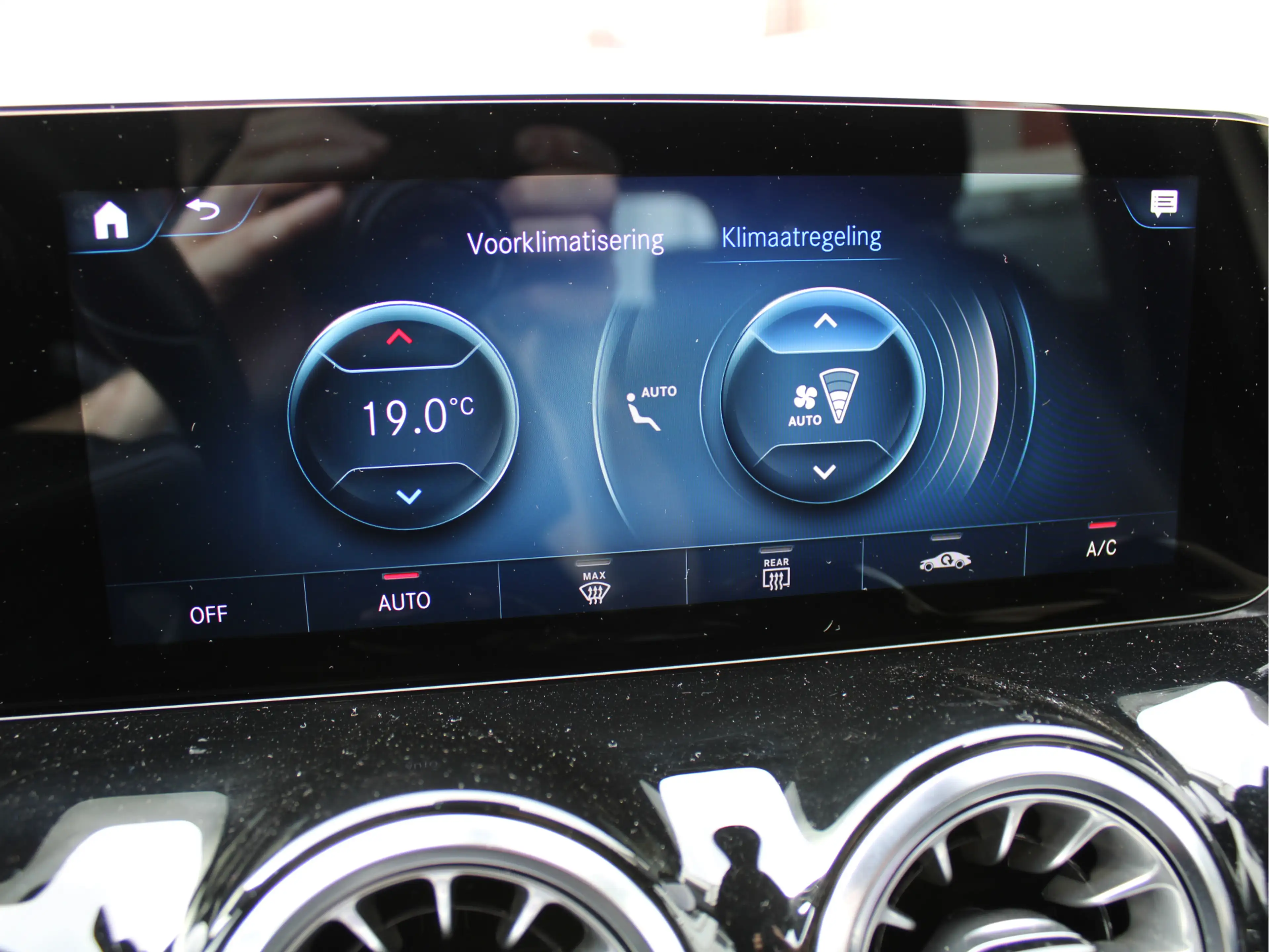 Mercedes-Benz EQA 250 Business Solution Luxury 67 kWh SOH96,5%/ 1e Eig/C — photo 30
