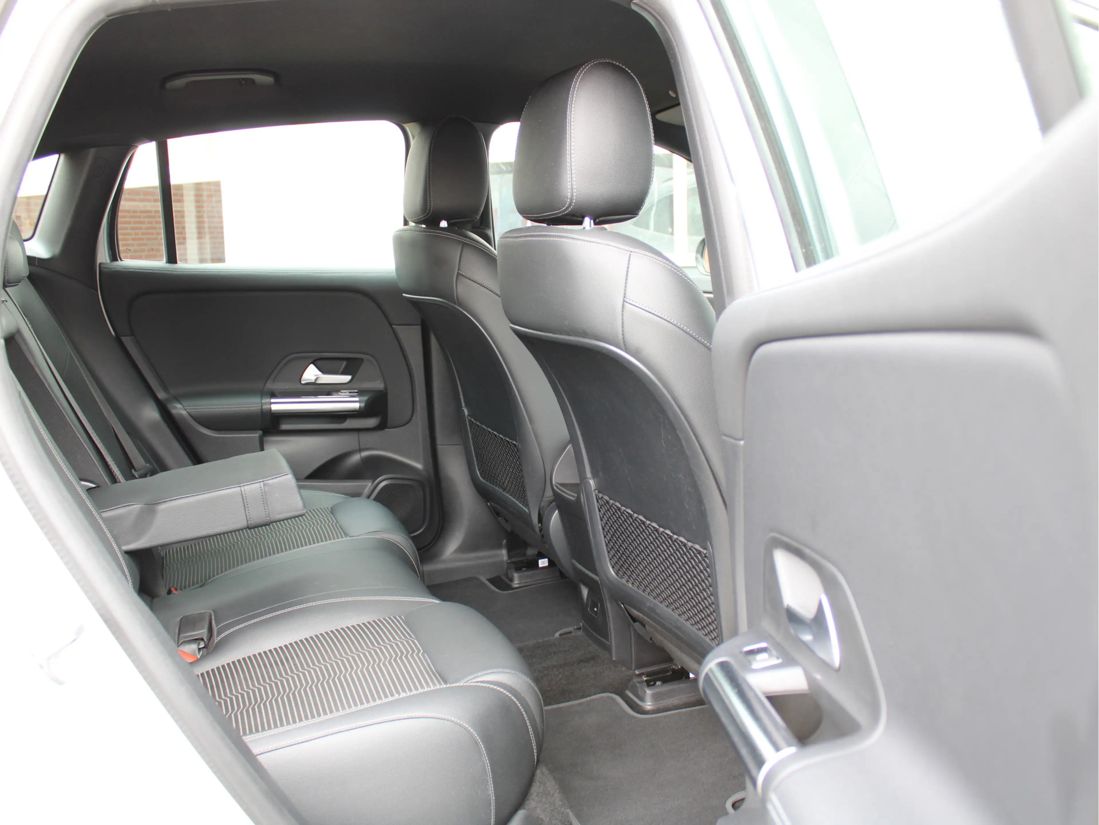 Mercedes-Benz EQA 250 Business Solution Luxury 67 kWh SOH96,5%/ 1e Eig/C — photo 41