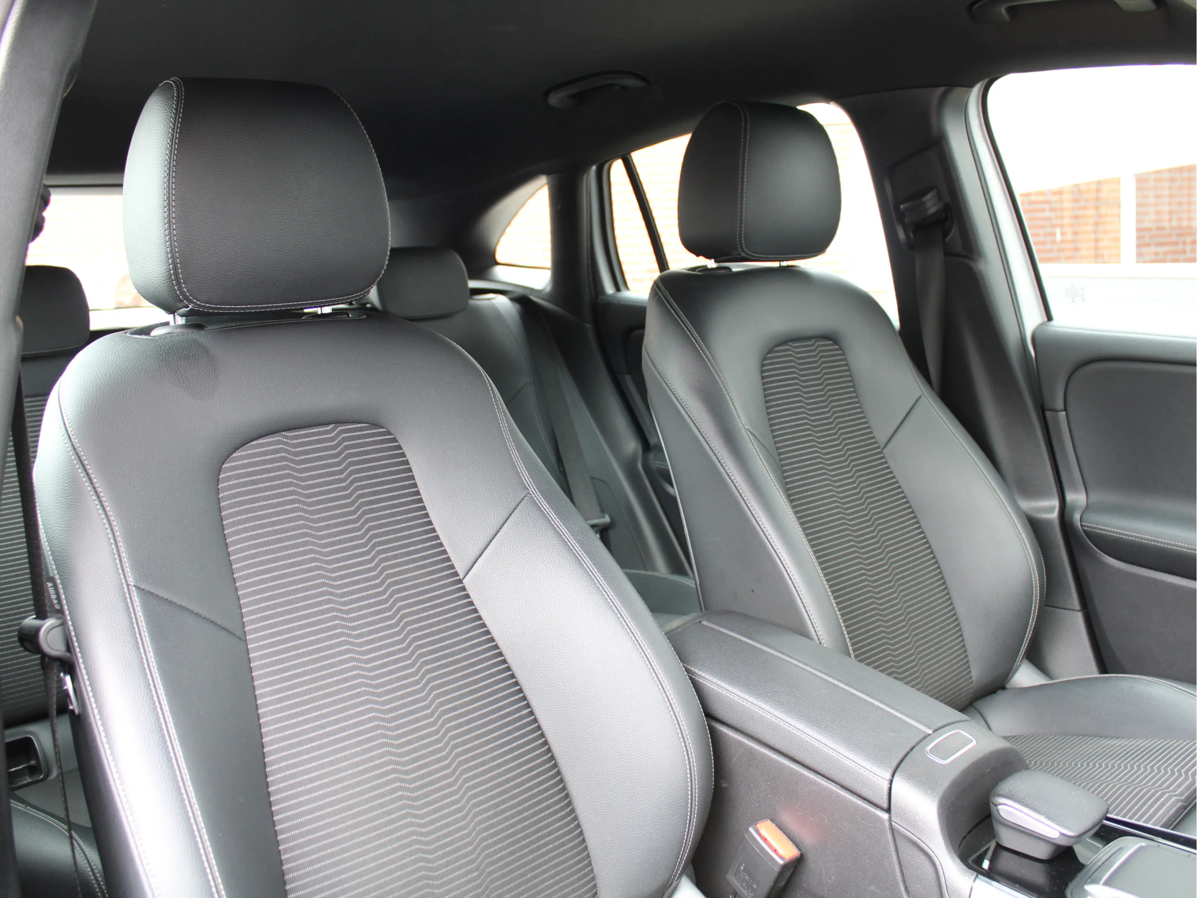 Mercedes-Benz EQA 250 Business Solution Luxury 67 kWh SOH96,5%/ 1e Eig/C — photo 45