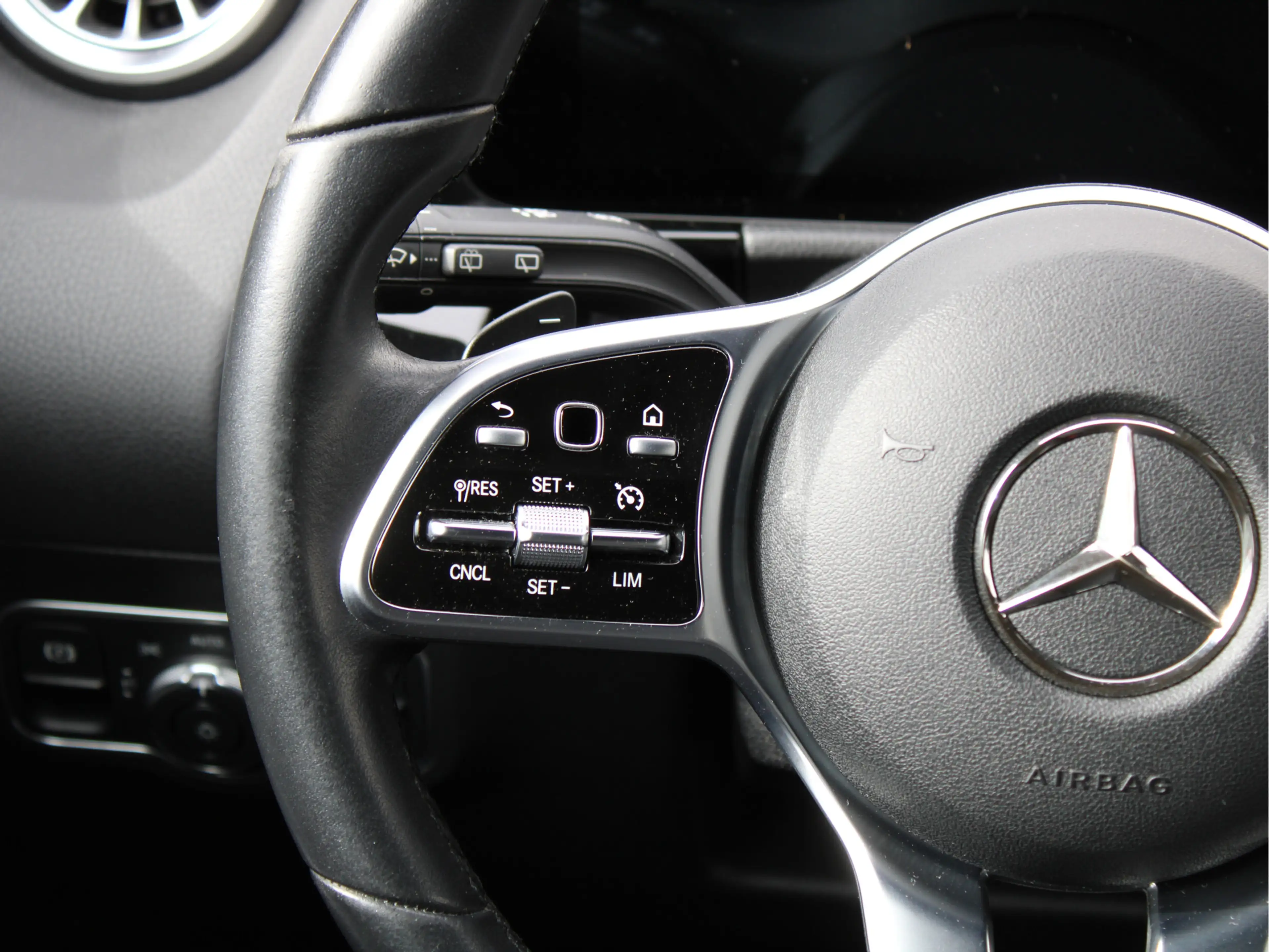 Mercedes-Benz EQA 250 Business Solution Luxury 67 kWh SOH96,5%/ 1e Eig/C — photo 14