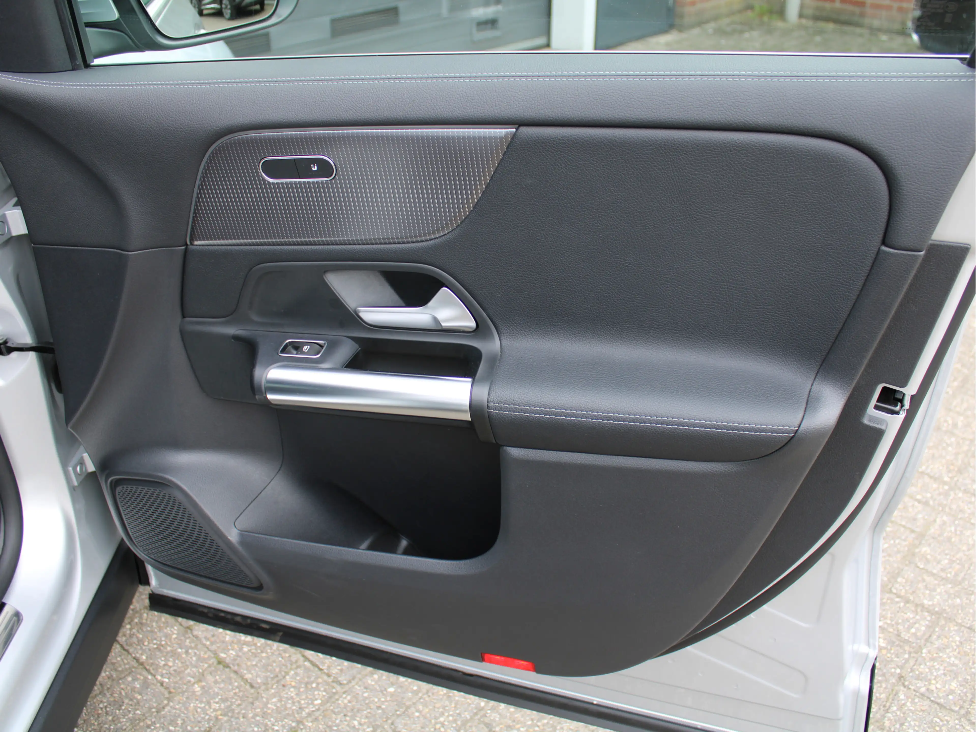 Mercedes-Benz EQA 250 Business Solution Luxury 67 kWh SOH96,5%/ 1e Eig/C — photo 43