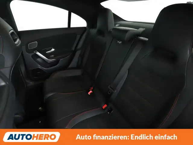 Mercedes-Benz Cla view 14