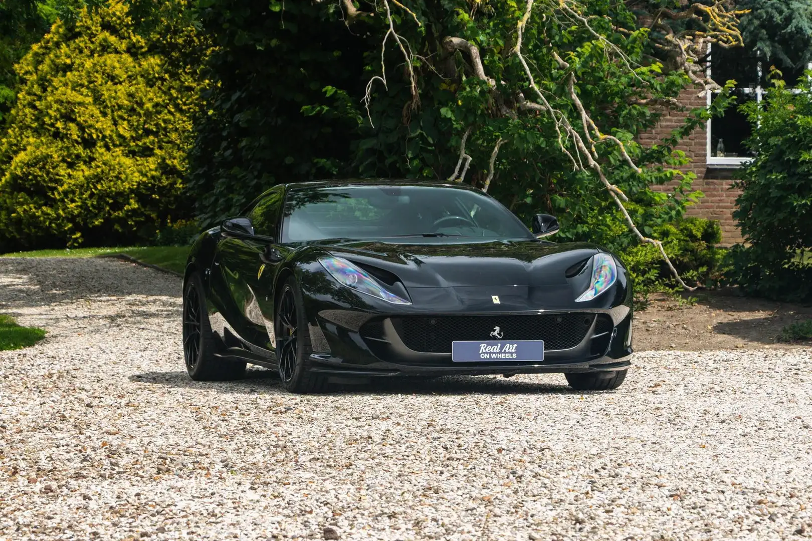 Ferrari 812 6.5 V12 Superfast HELE Zwart - 1