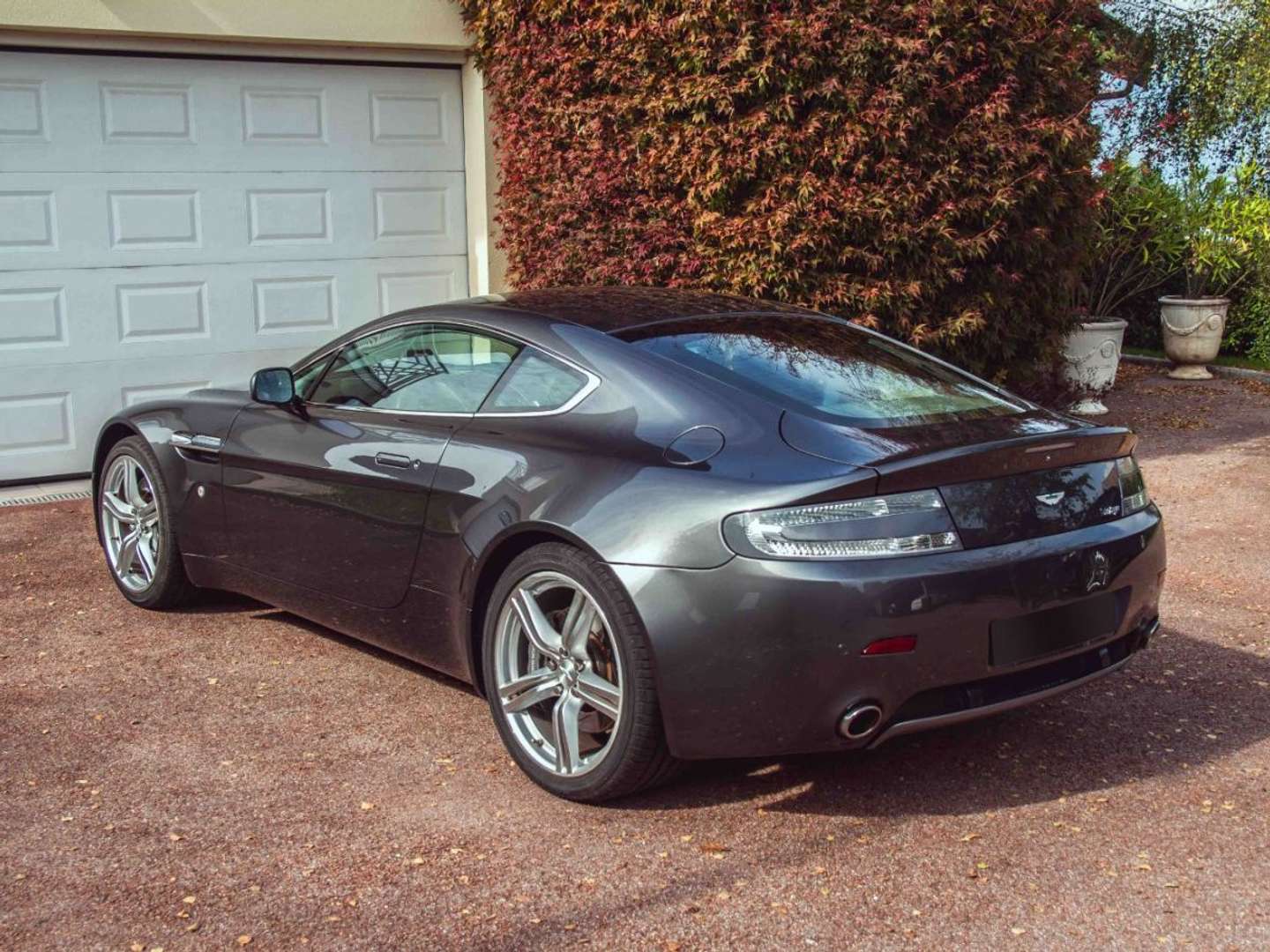 Aston Martin V8 Vantage Coupe 4.7 N420 SPORTSHIFT -  - Joinsteer - #5