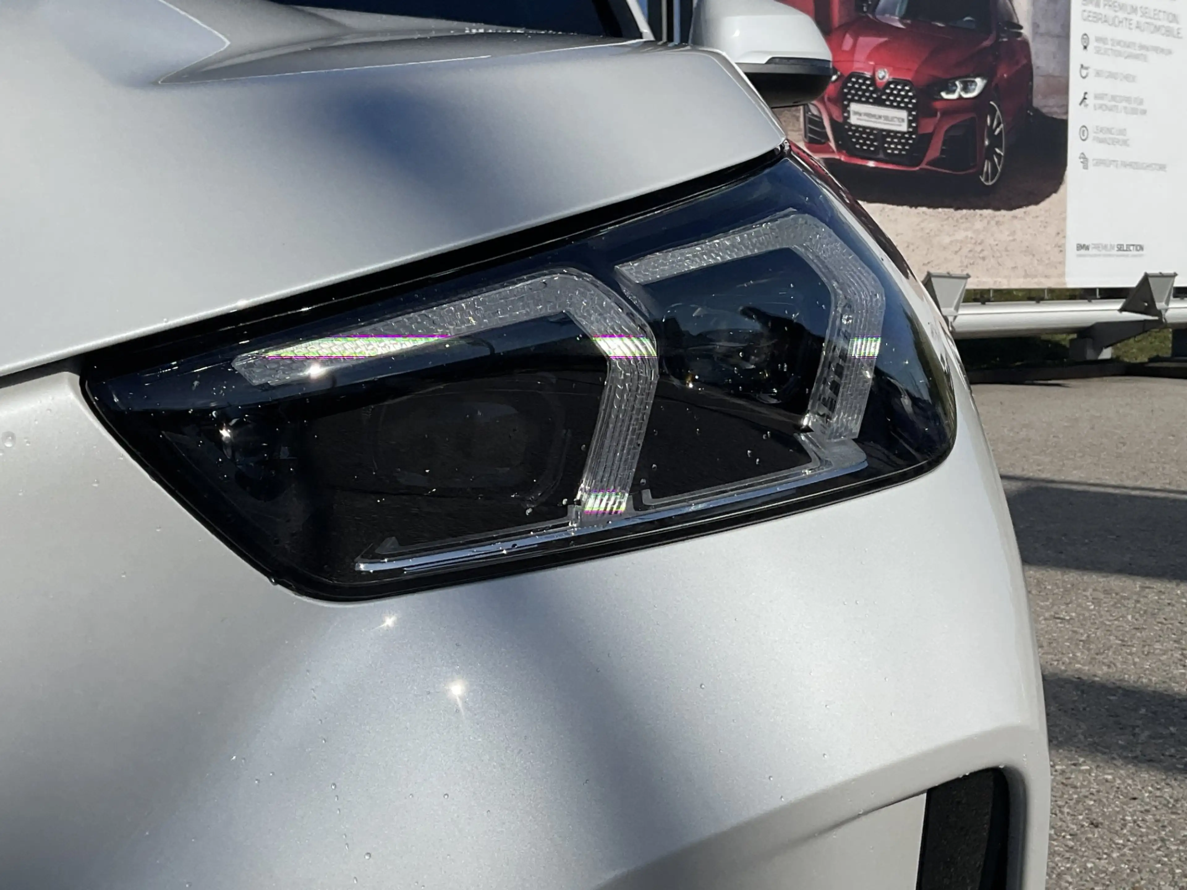 BMW iX1 eDrive20 — photo 11