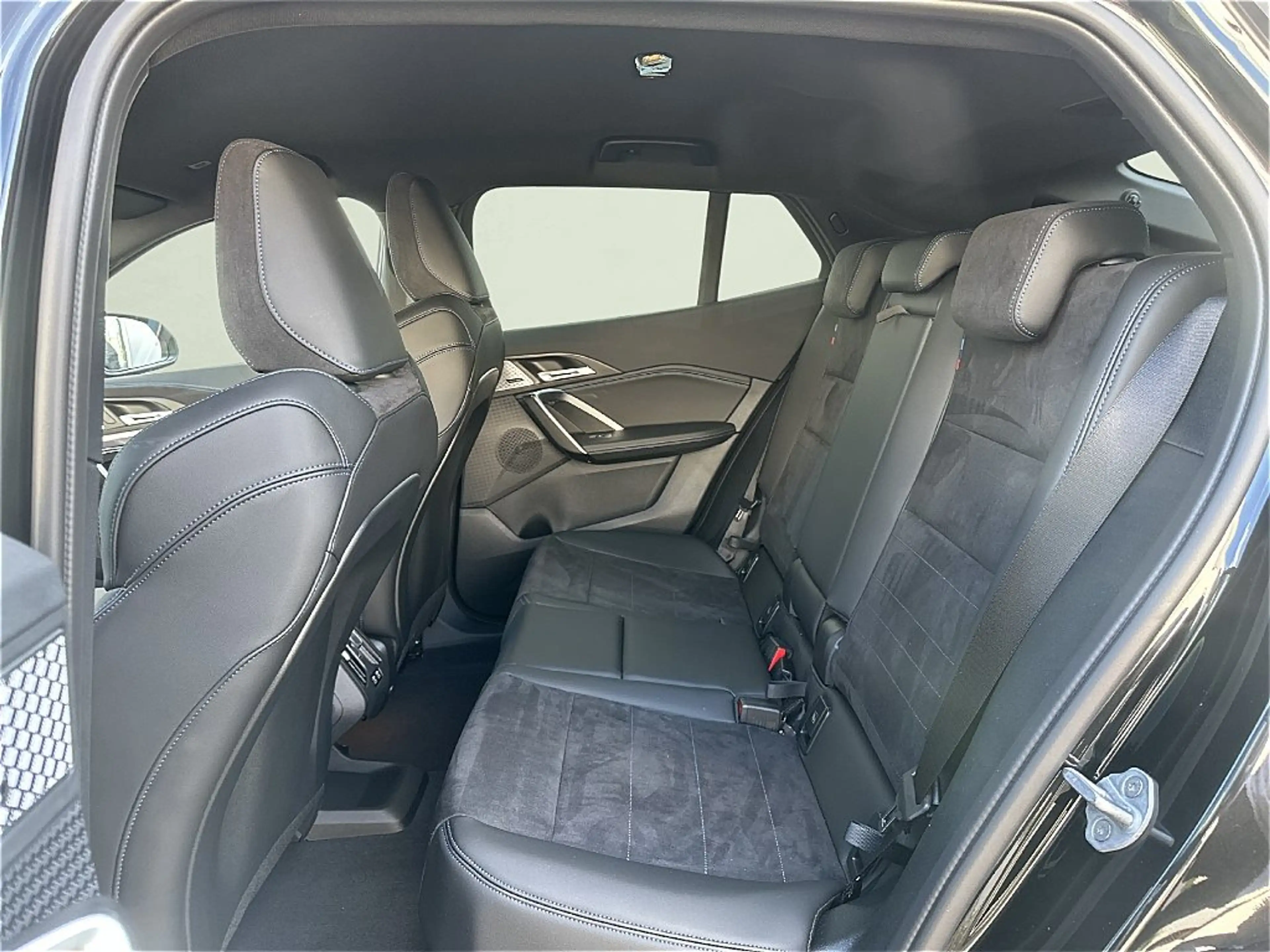 BMW iX2 XDRIVE30 M Sportpaket Head-Up HK HiFi DAB — photo 10