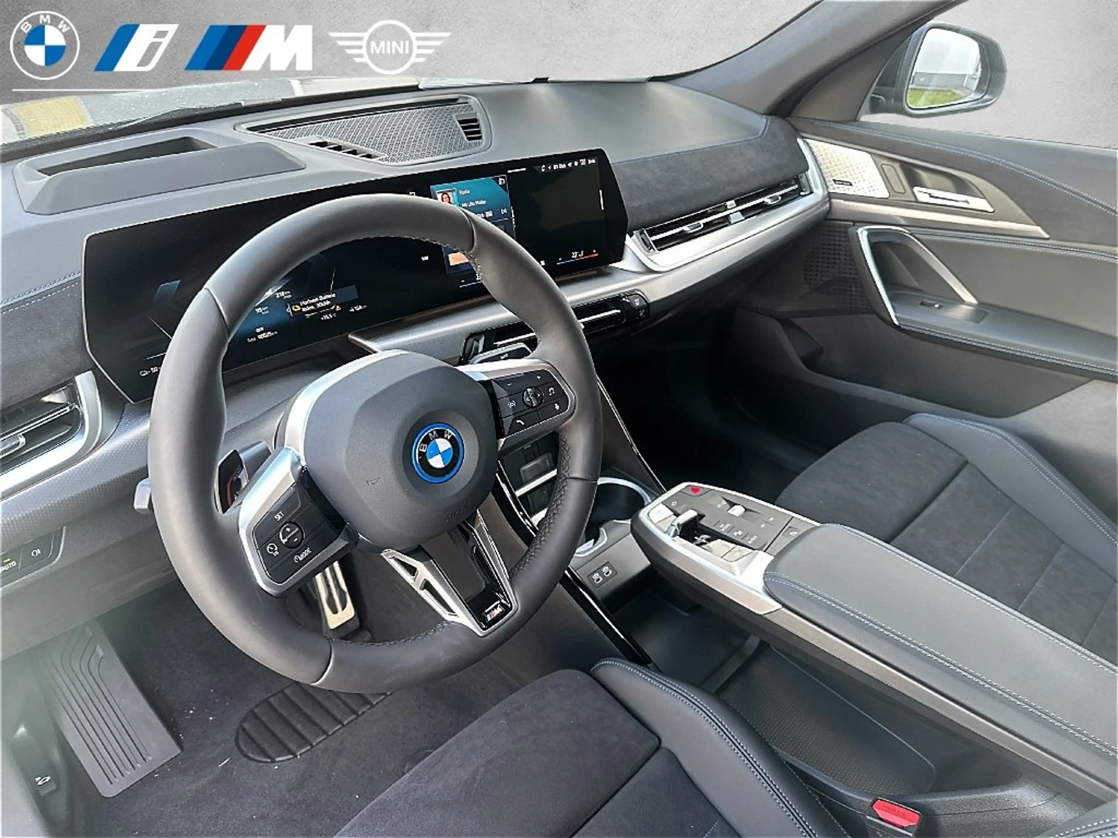 BMW iX2 XDRIVE30 M Sportpaket Head-Up HK HiFi DAB — photo 9