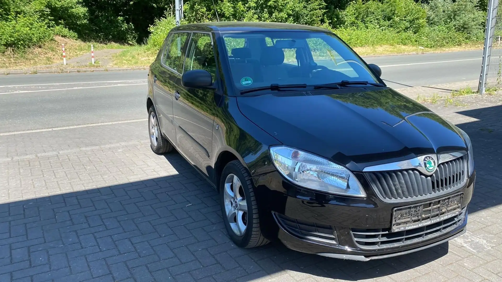 Skoda Fabia Special Schwarz - 1