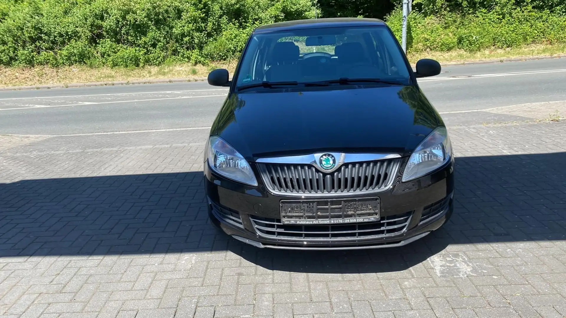 Skoda Fabia Special Schwarz - 2