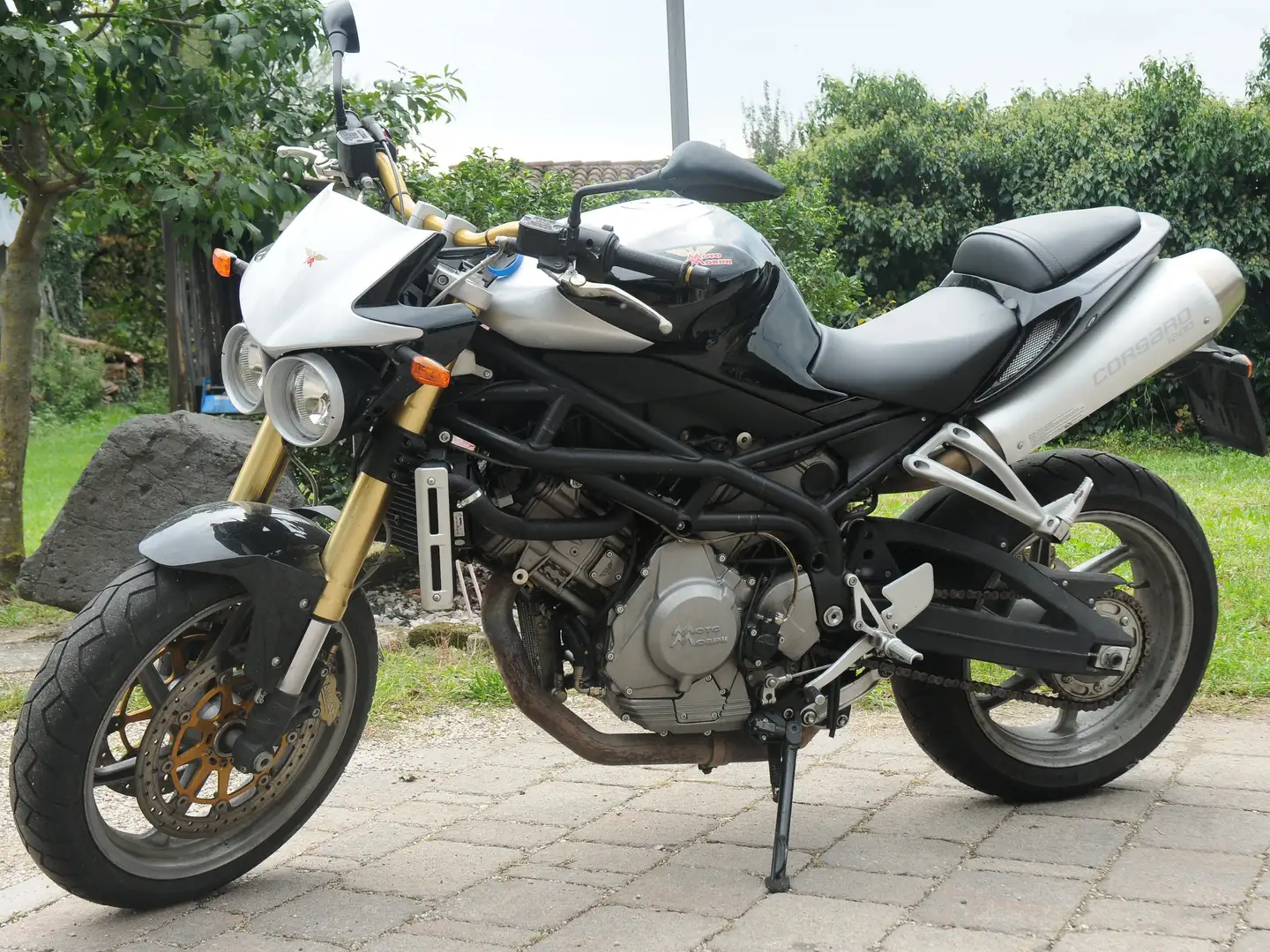 Moto Morini Corsaro 1200 Gri - 1