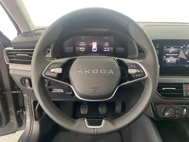 Skoda Scala view 13