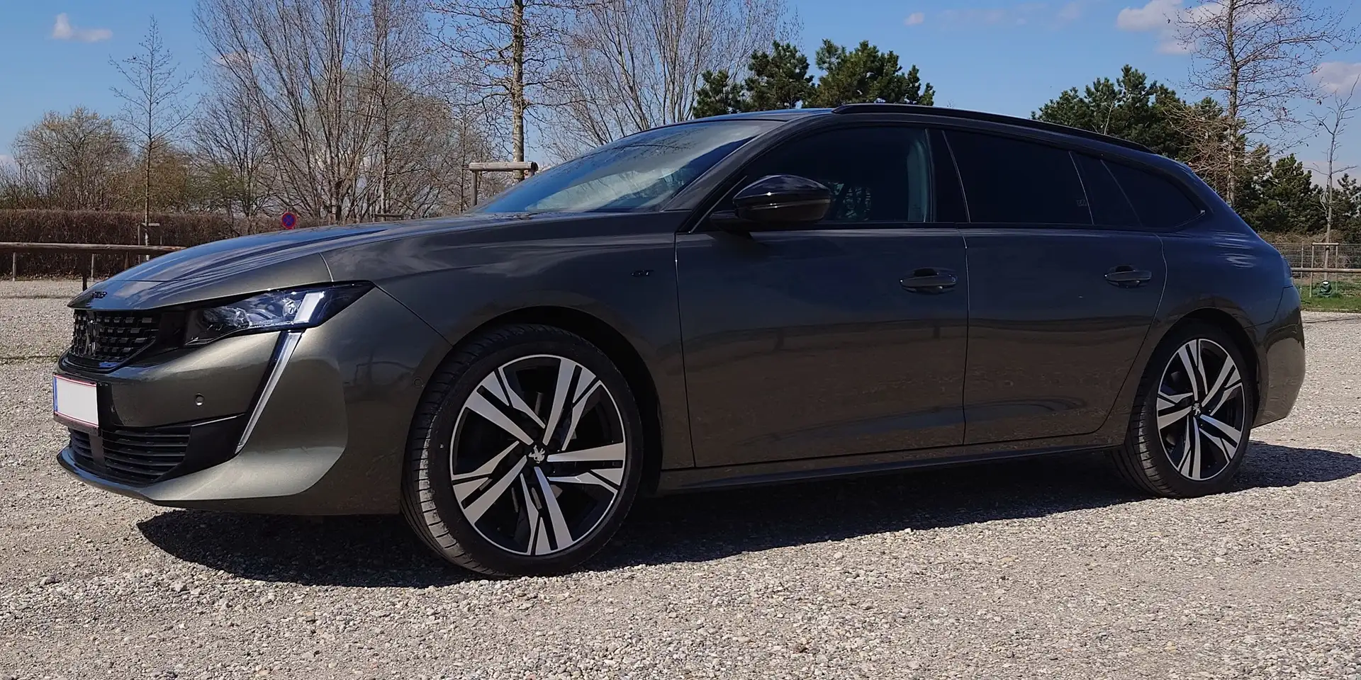 Peugeot 508 508 SW 2,0 BlueHDi 180 EAT8 S Grau - 1