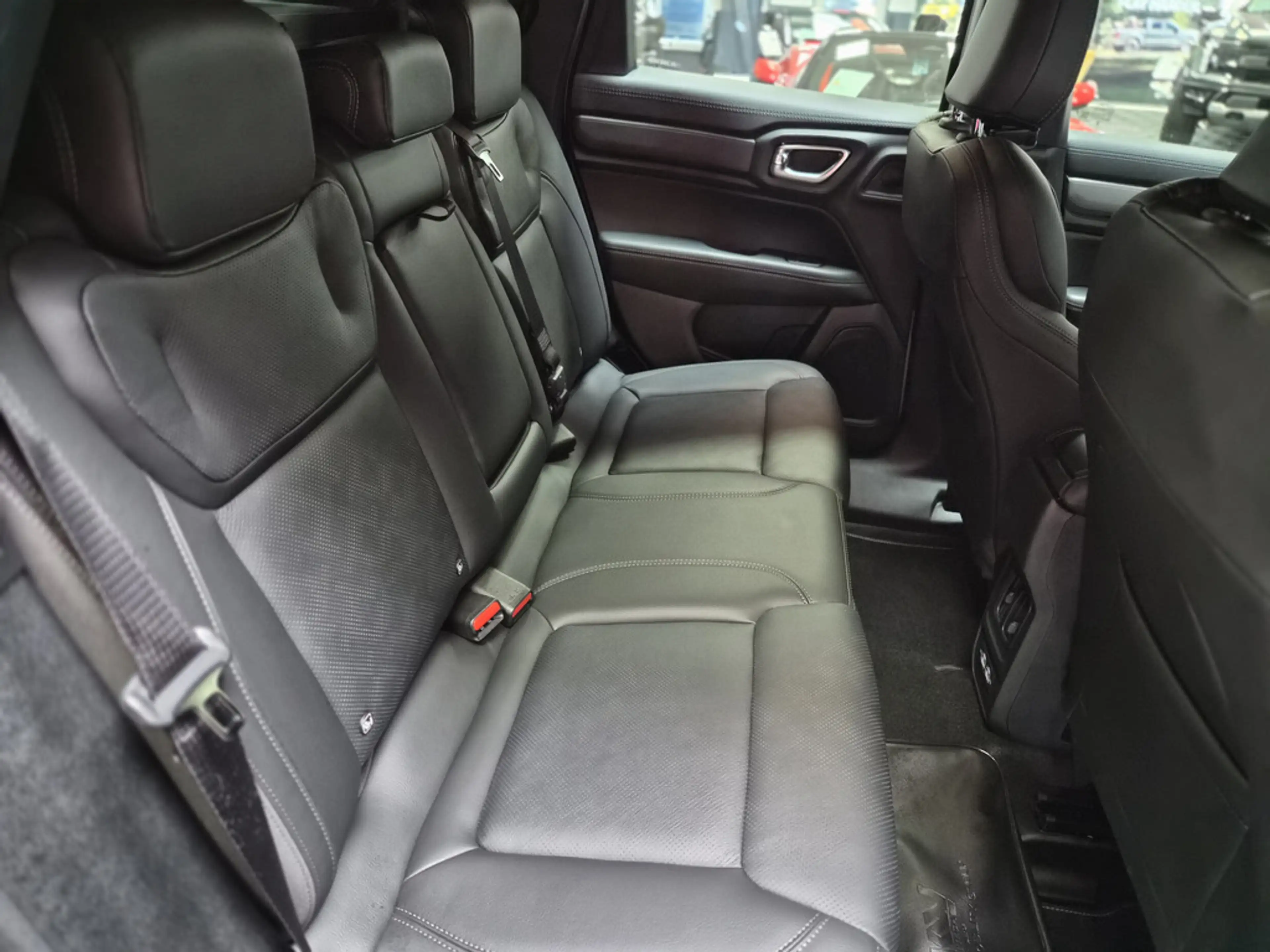 Dodge RAM PAGE Rebel 2.2 Hardtop & Trittbretter H&K, — photo 13