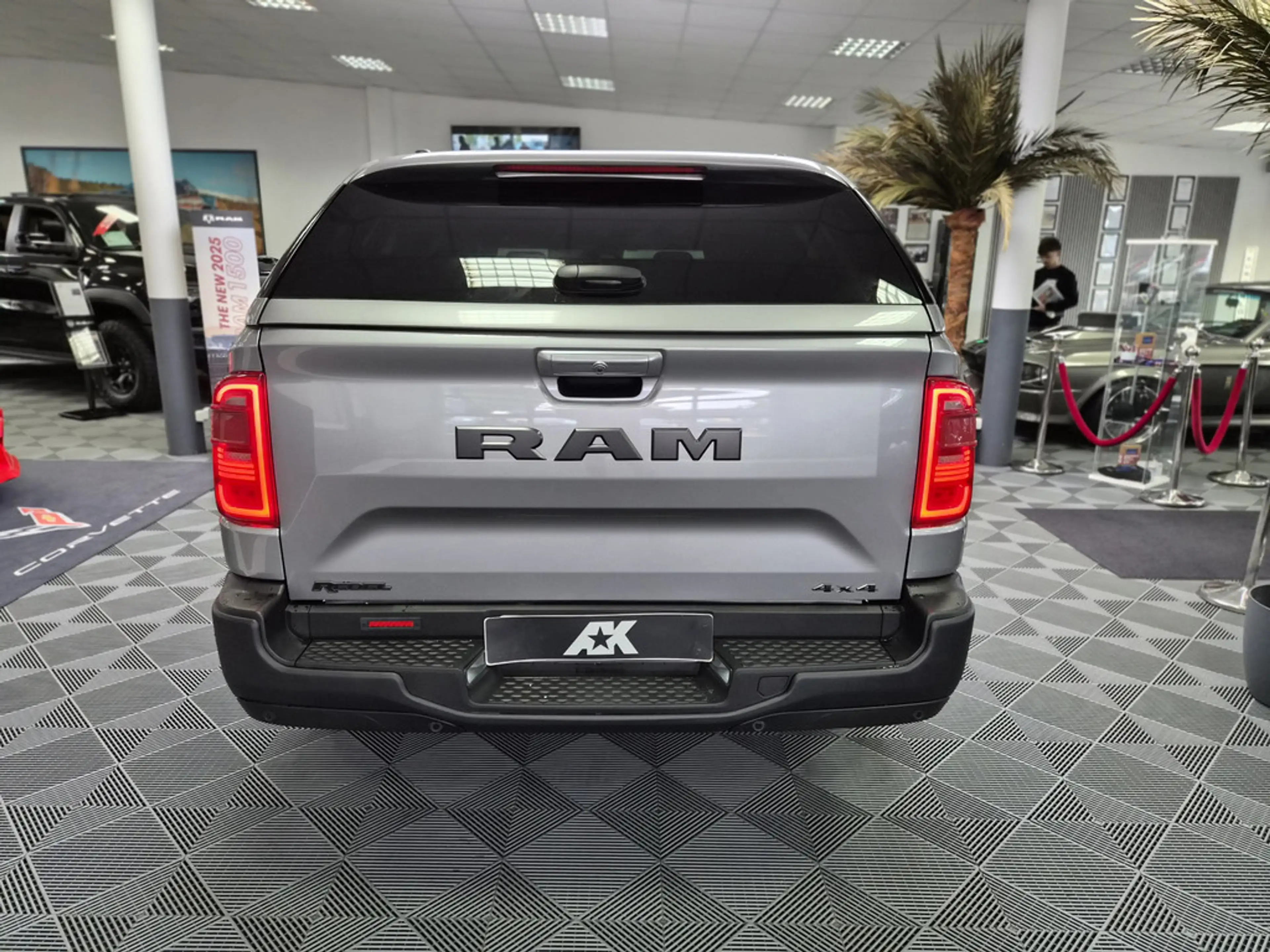 Dodge RAM PAGE Rebel 2.2 Hardtop & Trittbretter H&K, — photo 5