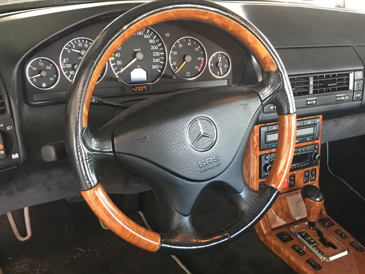 Mercedes-Benz SL 320, foto 3