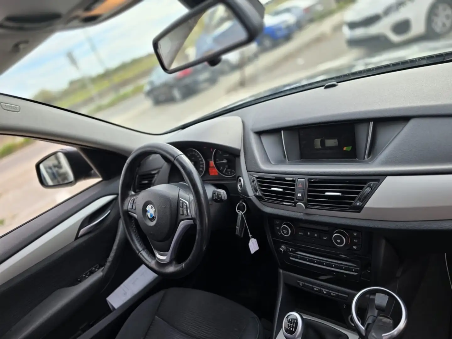 BMW X1 Todoterreno Manual de 5 Puertas Negro - 2