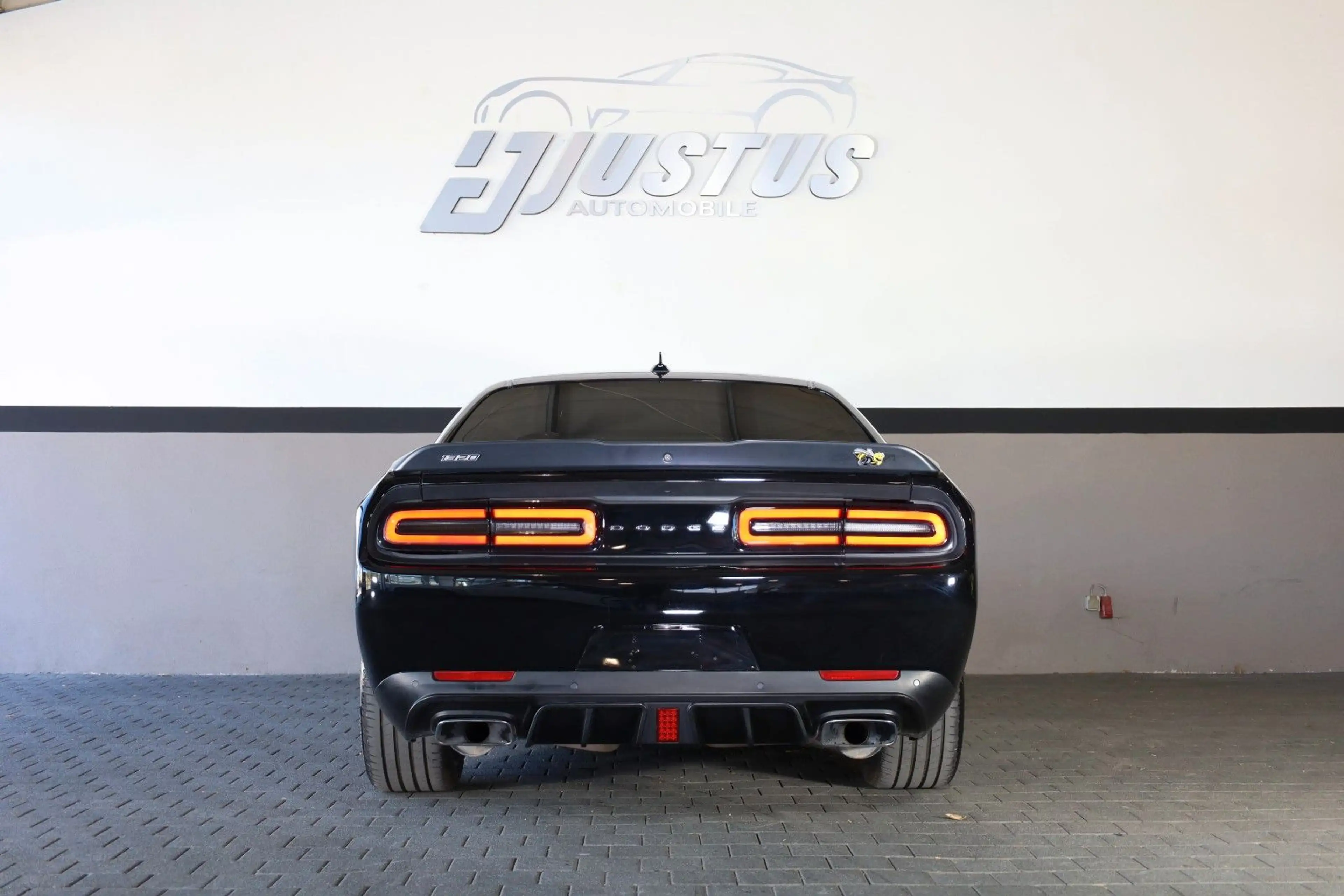 Dodge Challenger 6.4 SRT ScatPack/PerfPages/Alpine/R20 — photo 5