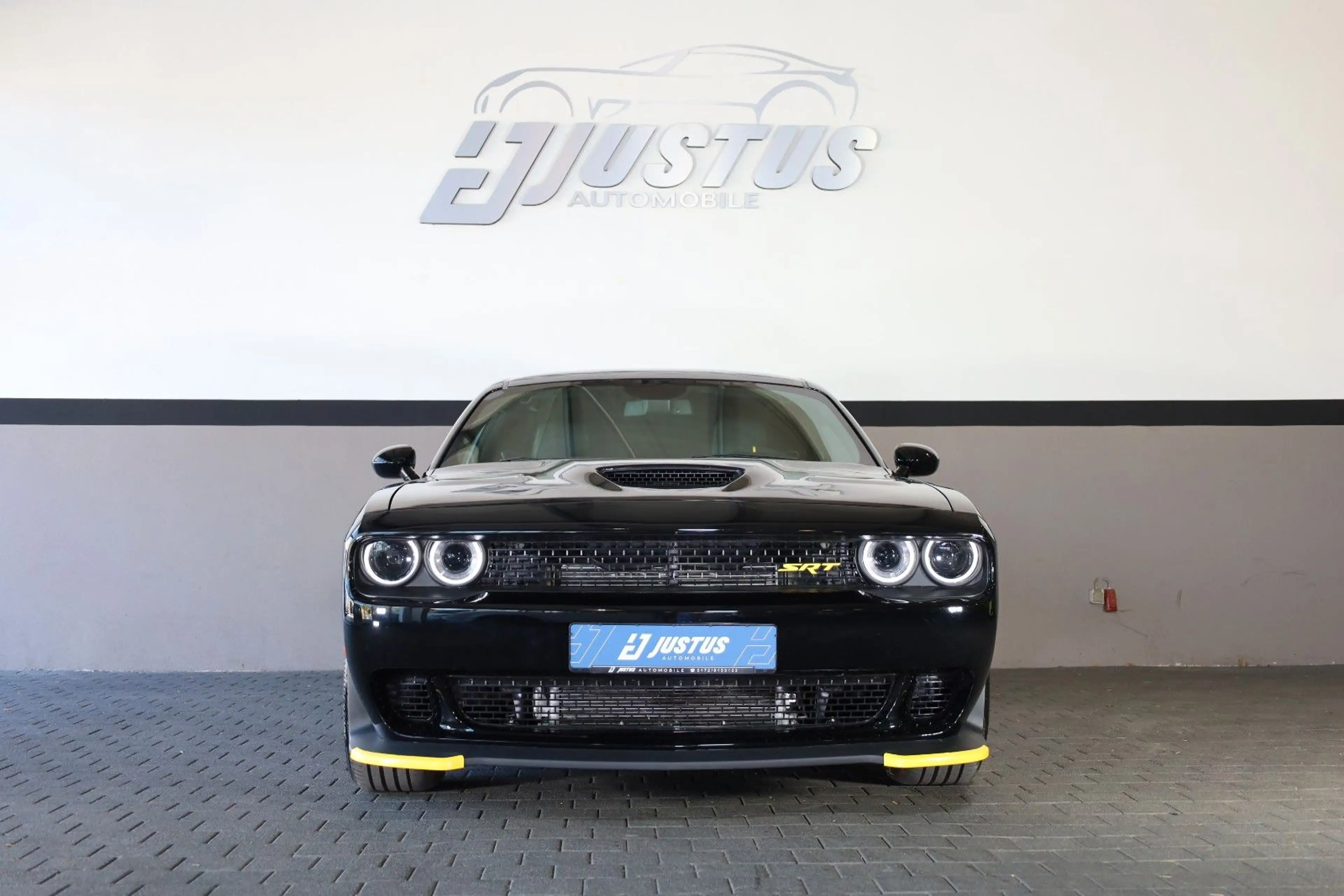 Dodge Challenger 6.4 SRT ScatPack/PerfPages/Alpine/R20 — photo 2