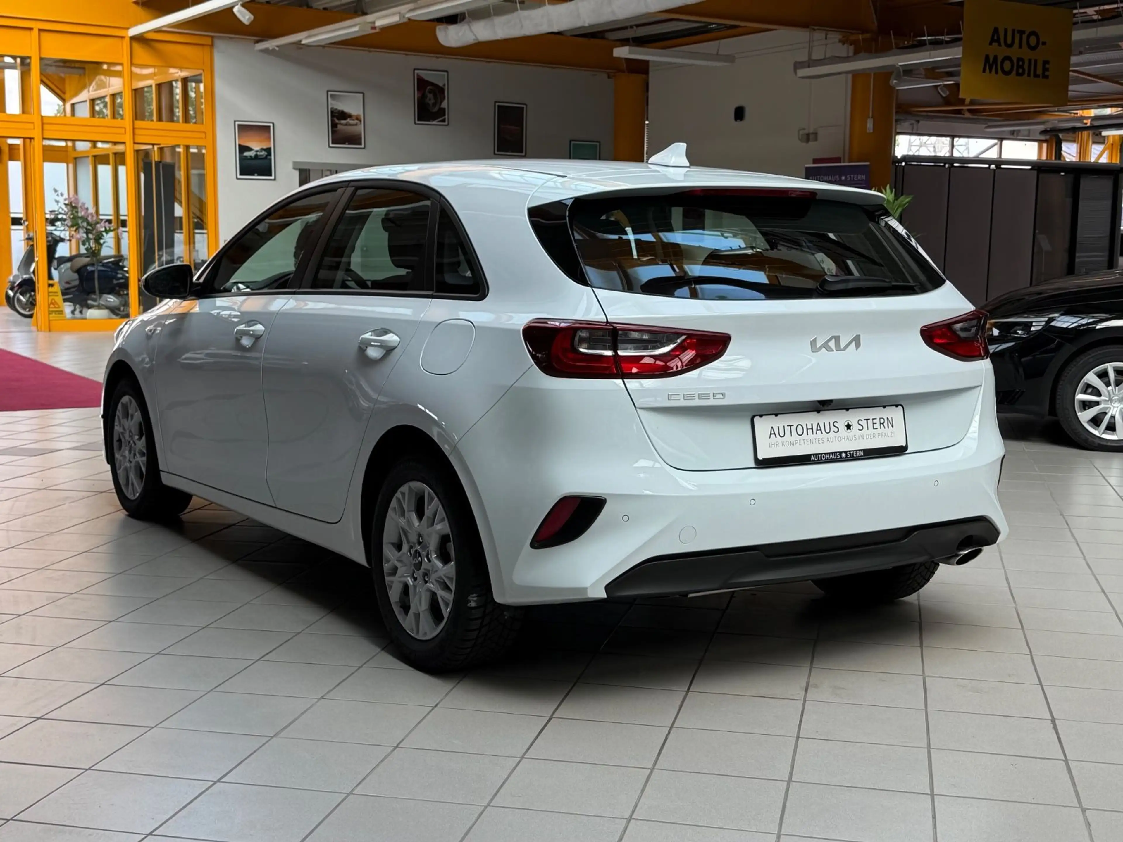 Kia Ceed / cee'd Edition 7|L-Heizung|Kamera|SHZ|16tkm! — photo 4