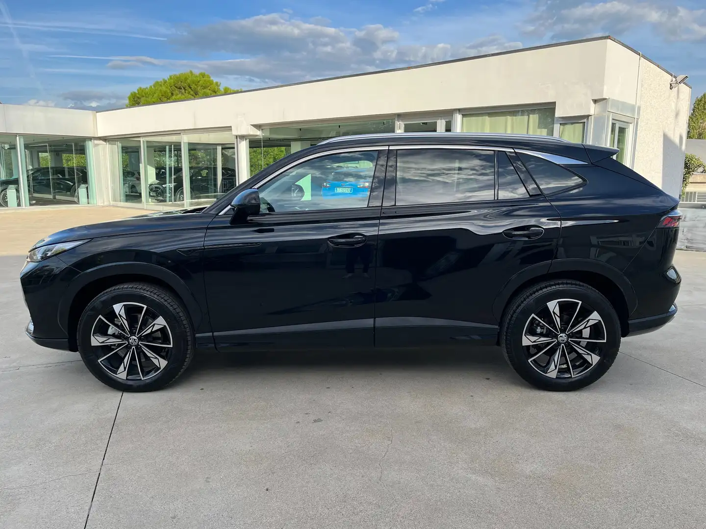 MG HS NEW LUXURY ZERO ANTICIPO TUA DA 305€ AL MESE Nero - 2