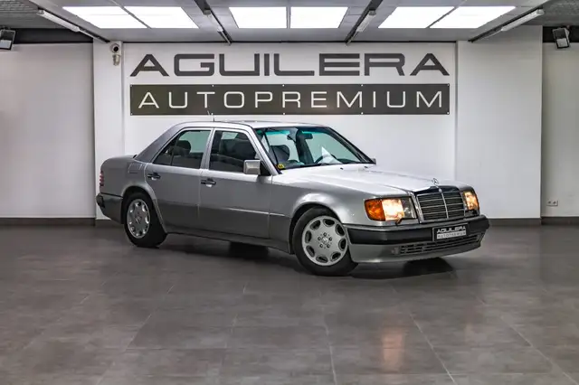 Mercedes-Benz 260 500E