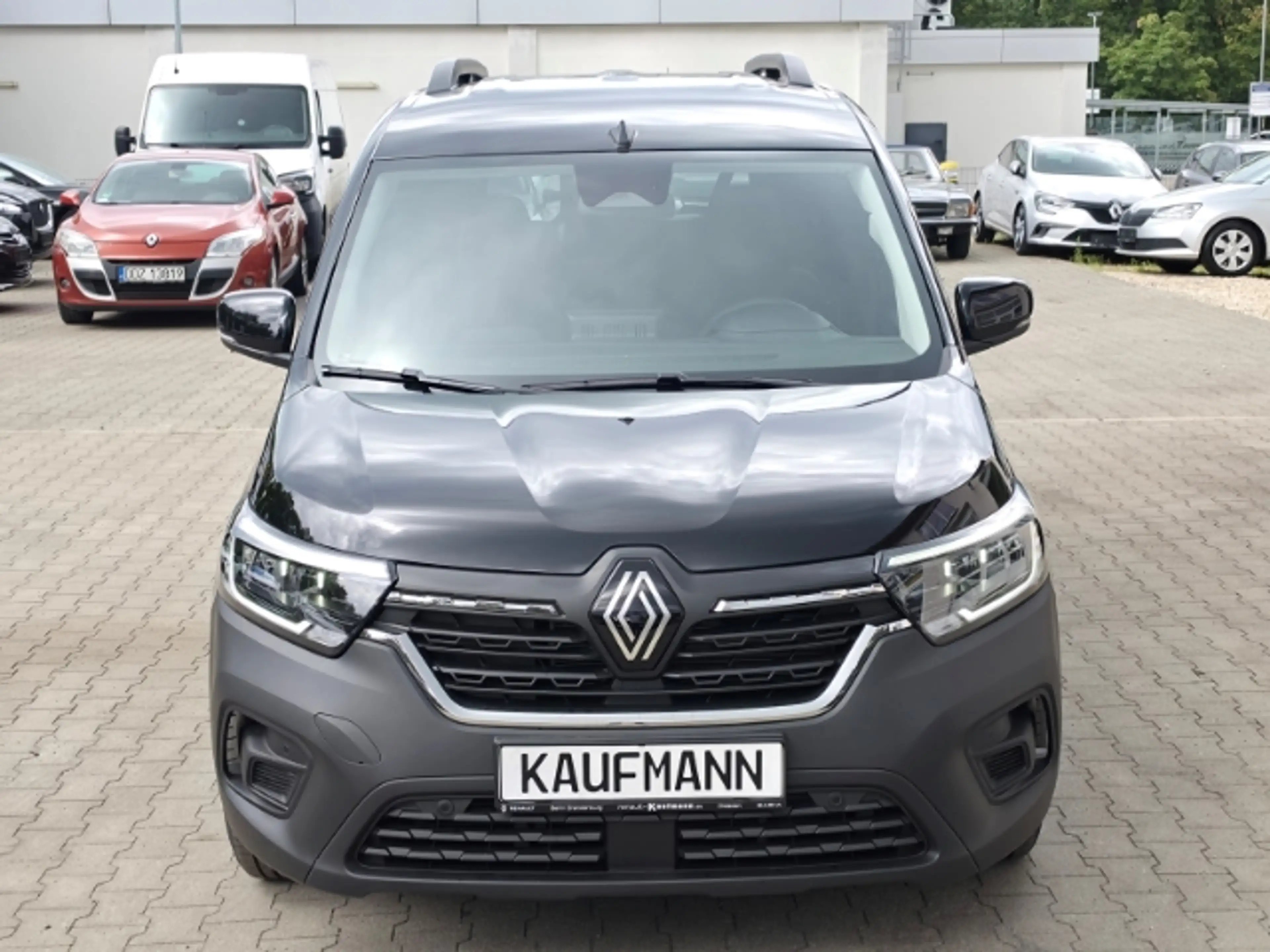 Renault Kangoo III Techno 1.3 TCe130 EDC 7 Sitzer Driving Assist- — photo 2