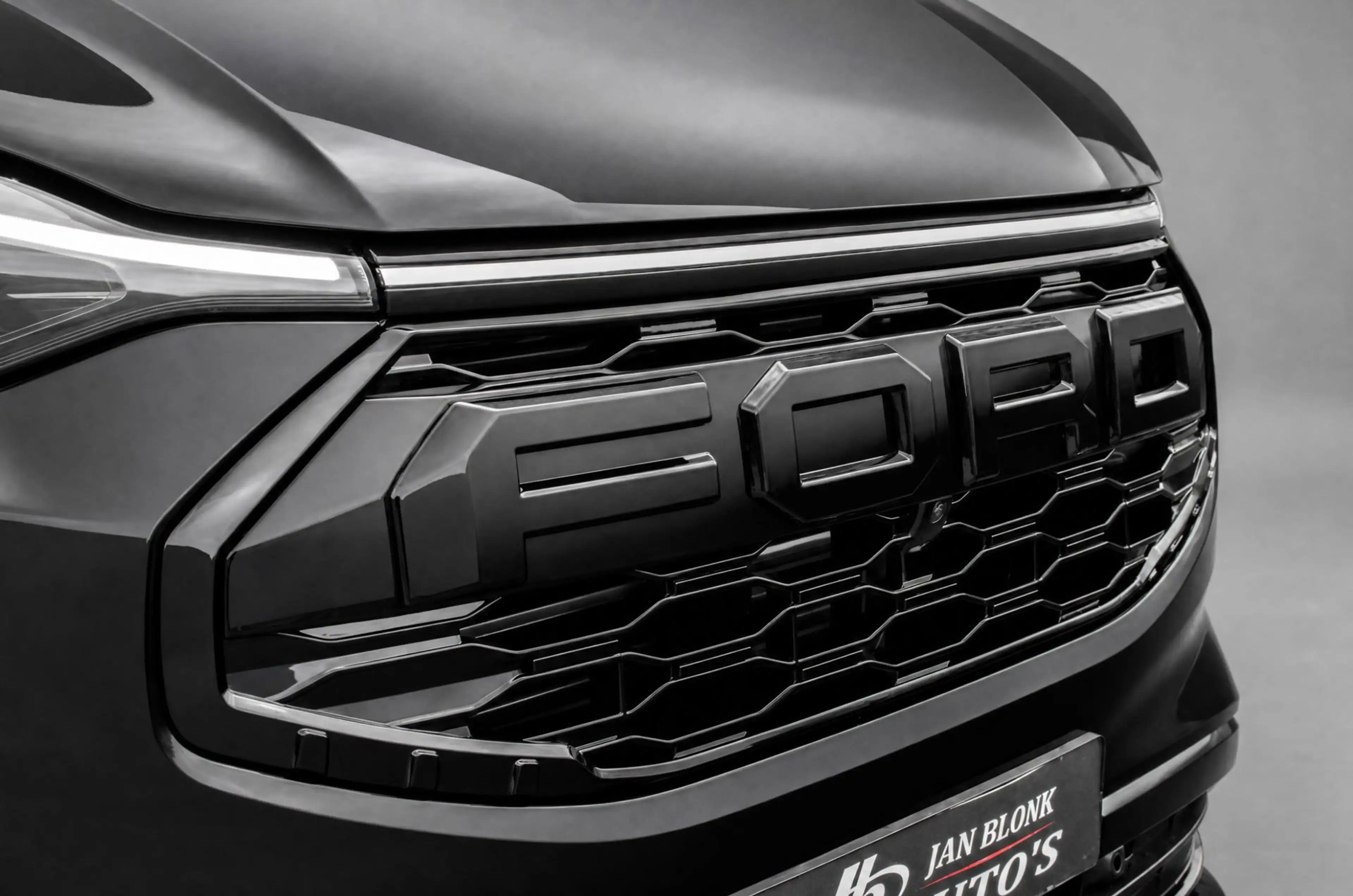 Ford E-Transit Cust. 340 L2H1 Limited 71 kWh 218PK / RAPTOR EDITO — photo 14