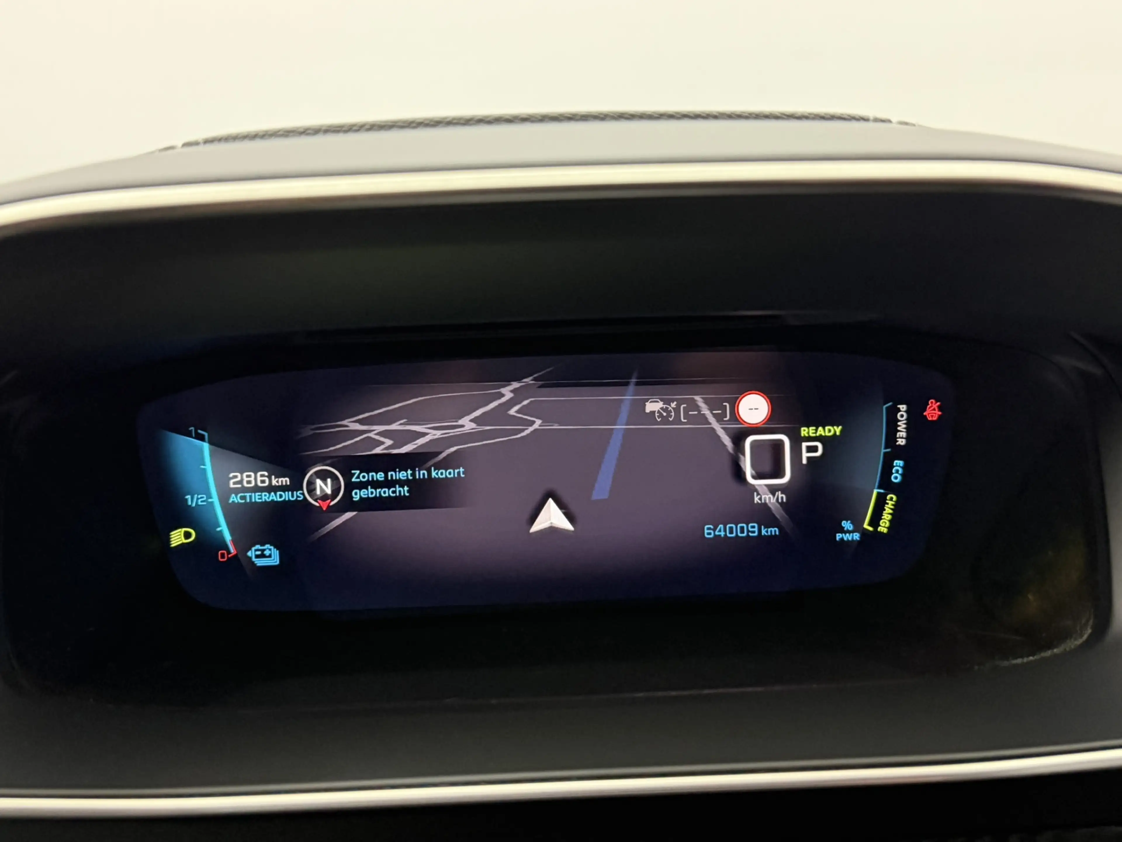 Peugeot e-2008 EV GT Pack 50 kWh 3-Fase SOH 97% | 3D i-Cockpit | — photo 14