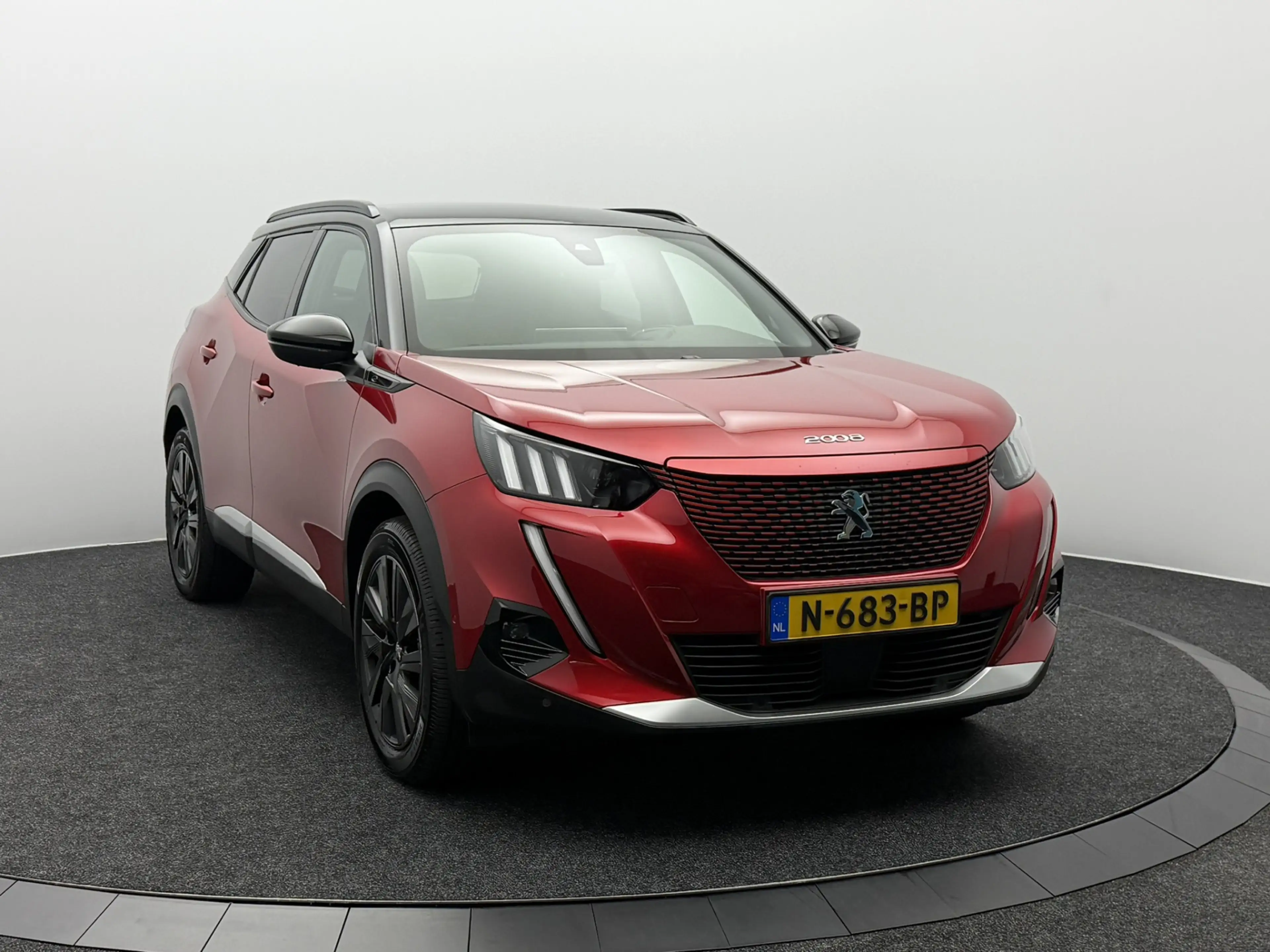 Peugeot e-2008 EV GT Pack 50 kWh 3-Fase SOH 97% | 3D i-Cockpit | — photo 8