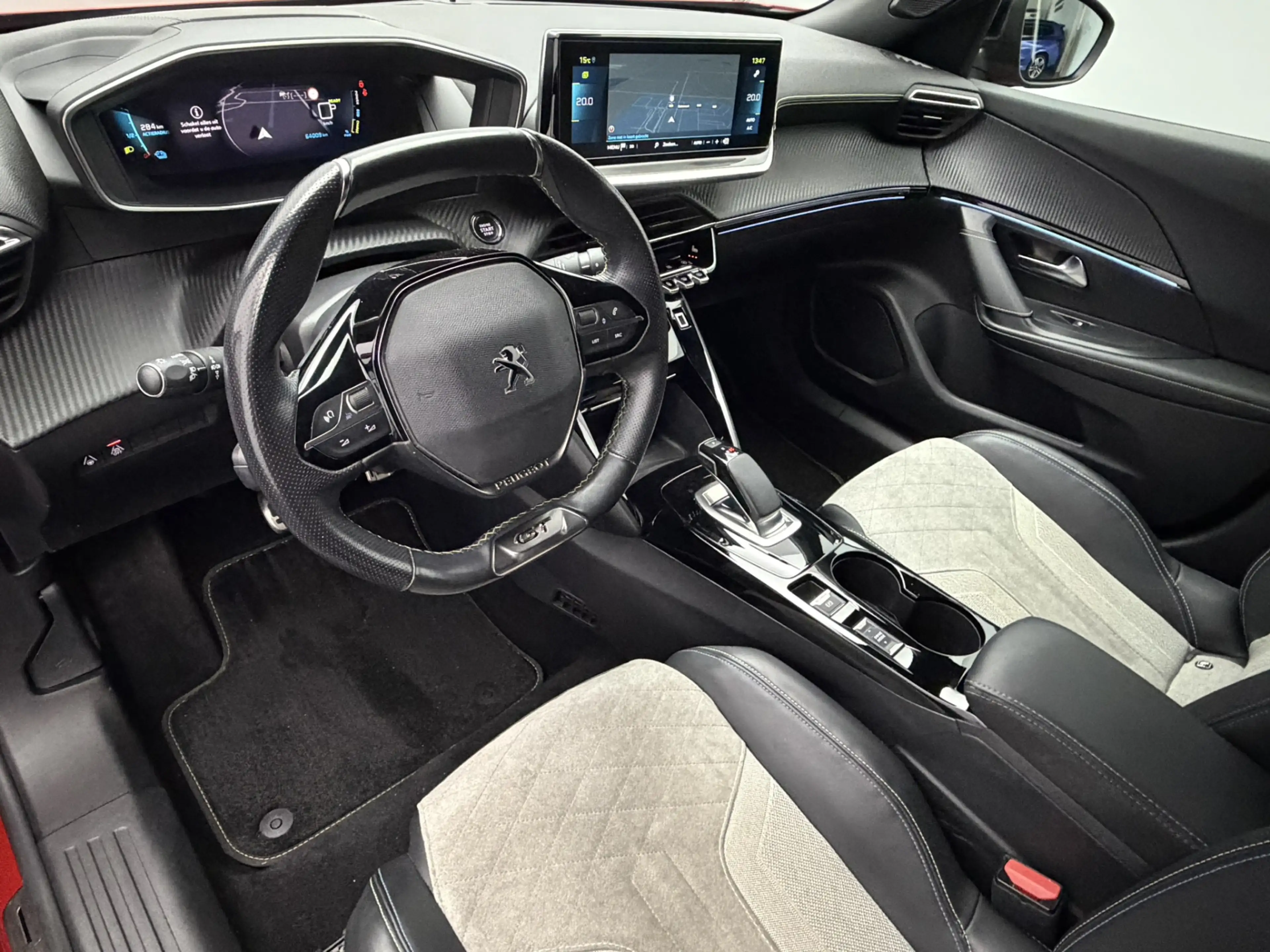 Peugeot e-2008 EV GT Pack 50 kWh 3-Fase SOH 97% | 3D i-Cockpit | — photo 11