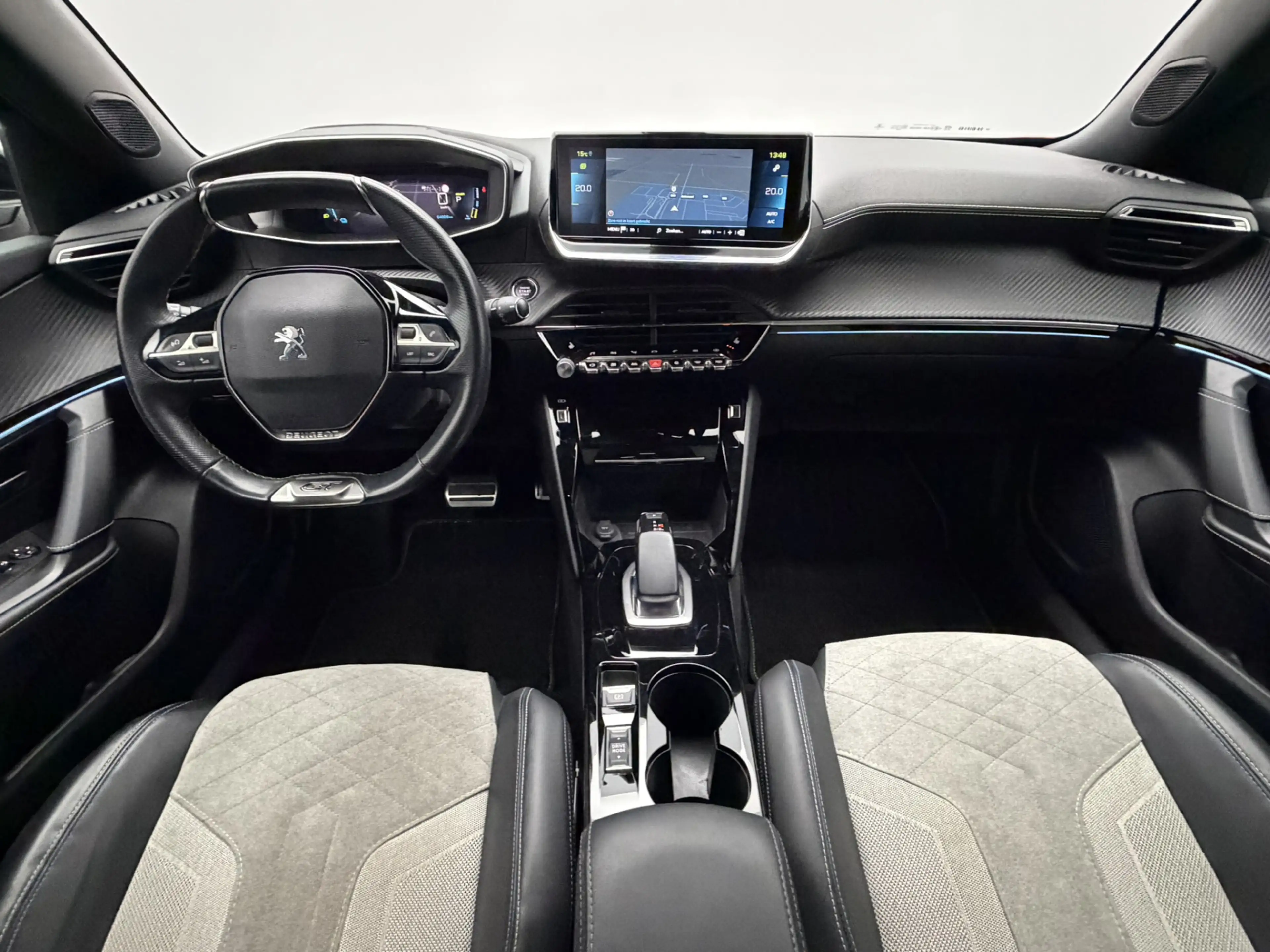 Peugeot e-2008 EV GT Pack 50 kWh 3-Fase SOH 97% | 3D i-Cockpit | — photo 2