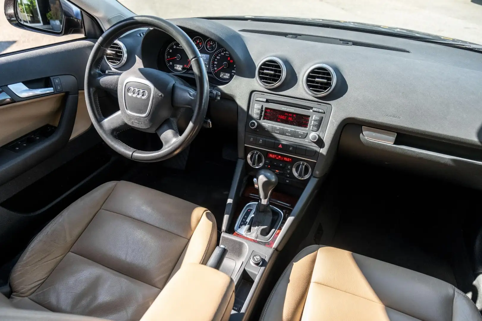 Audi A3 Sportback 1.4 TFSI Attraction Pro Line I 1ste eige Gri - 2