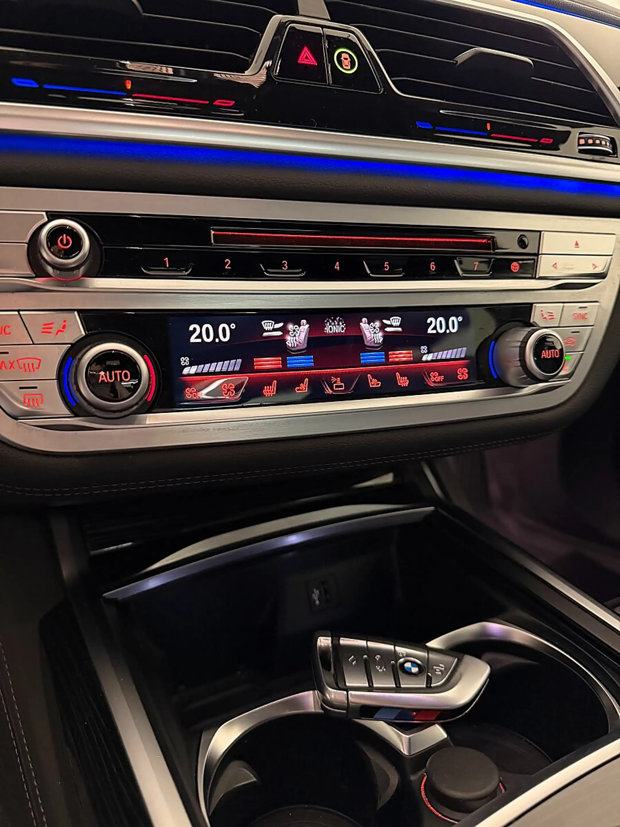BMW 730 d  | Laserlicht | Massage | Harman Kardon | Dri... — photo 22