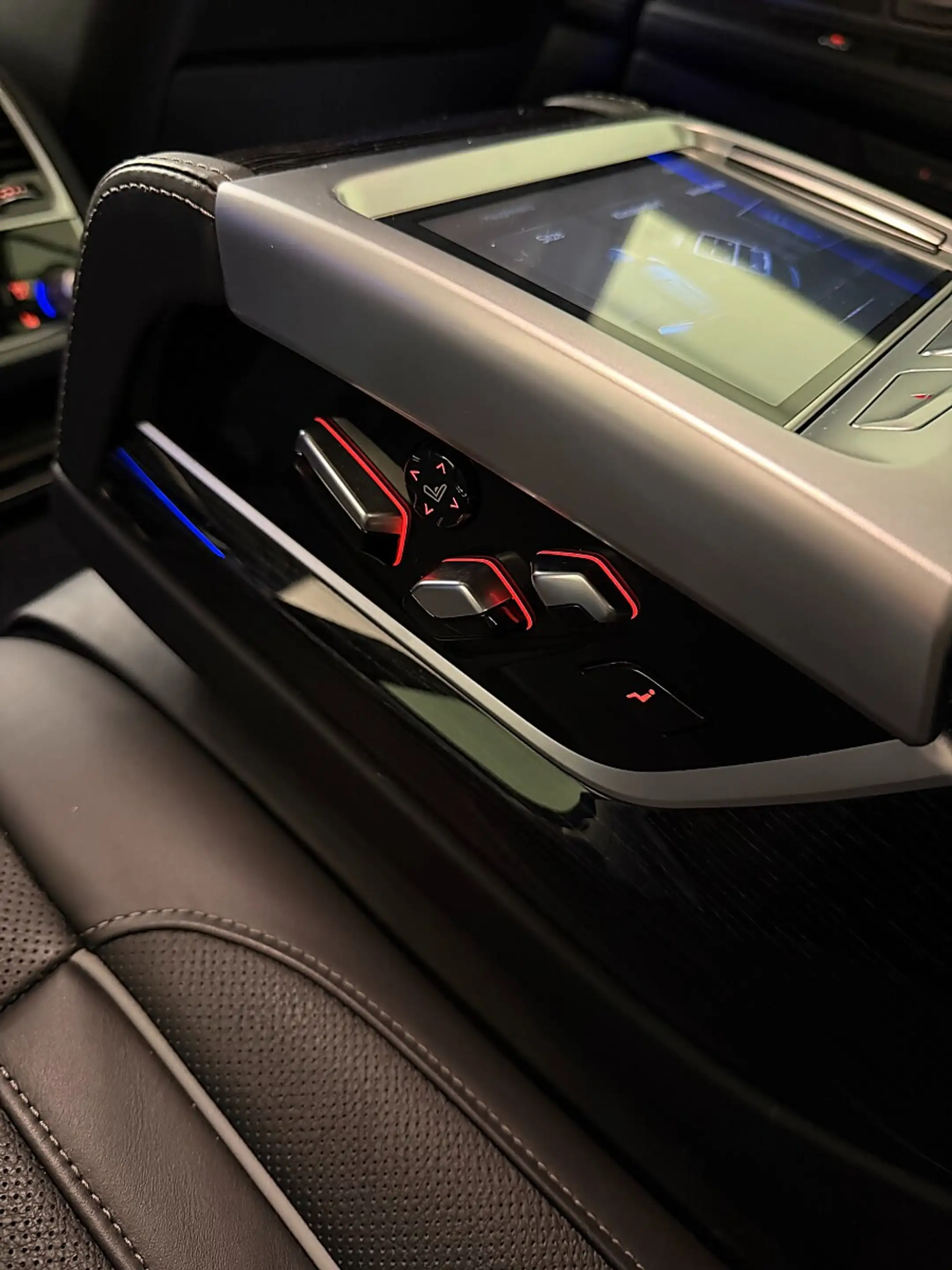 BMW 730 d  | Laserlicht | Massage | Harman Kardon | Dri... — photo 28