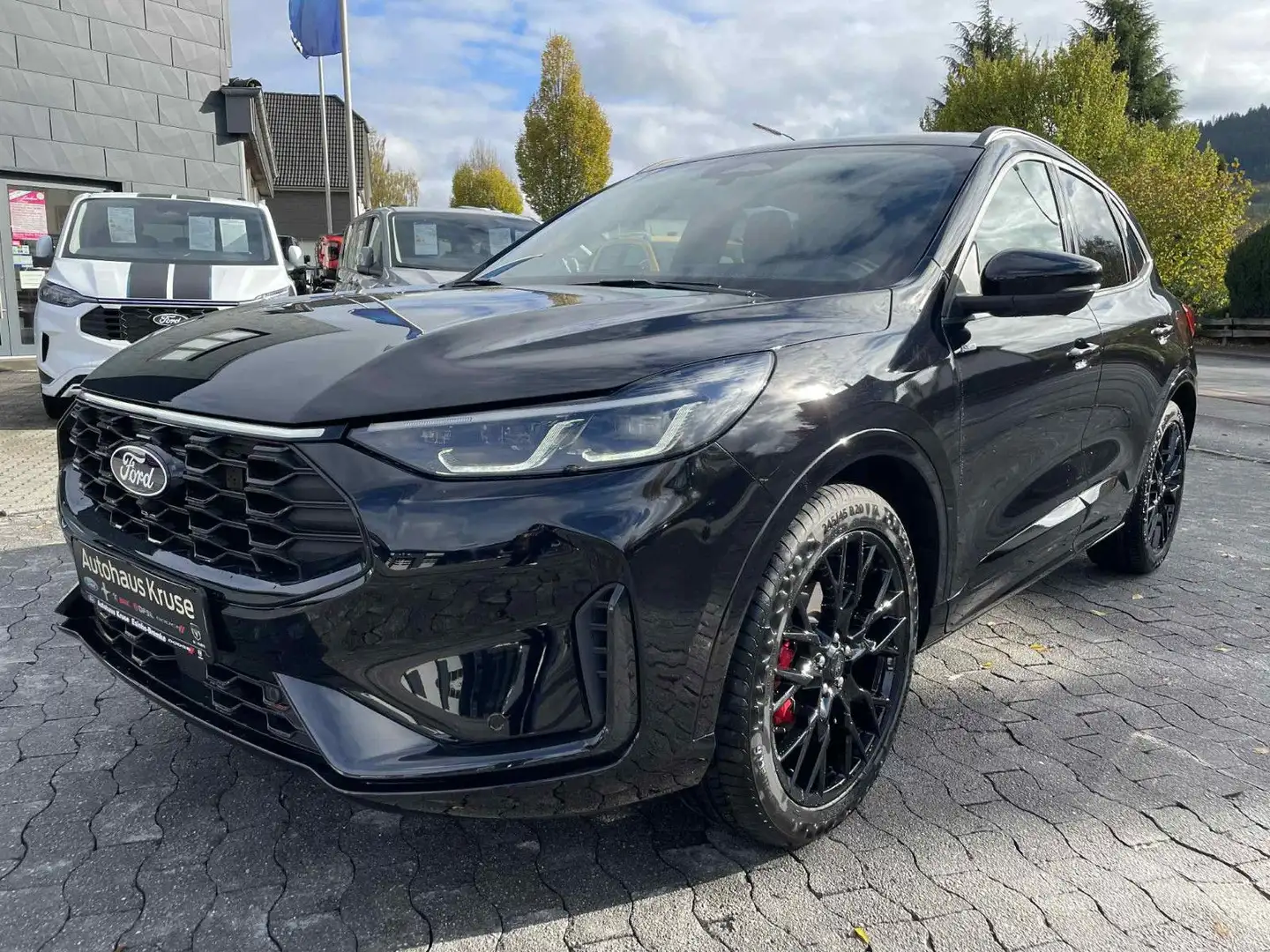 Ford Kuga 2.5 Duratec FHEV ST-Line X Aut. 132kW Schwarz - 2