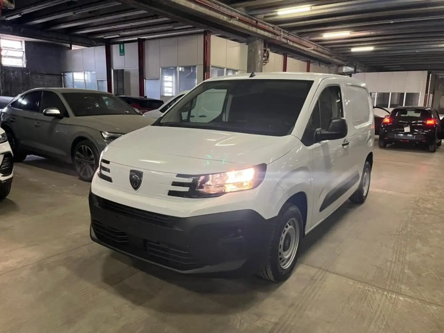 Peugeot Partner BlueHDi 100 S&S L1 Furgone Wit - 2