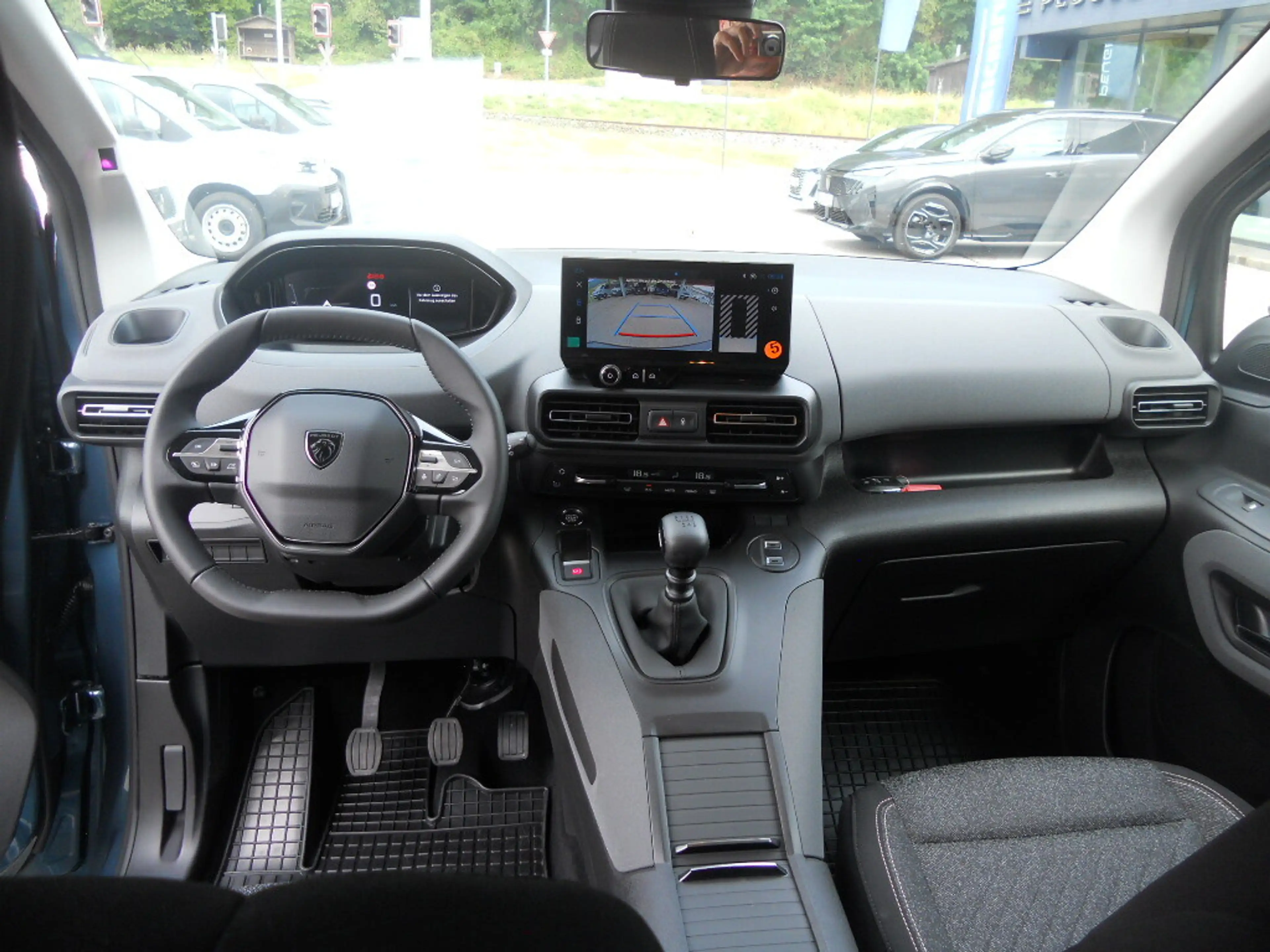 Peugeot Rifter 1.5 BlueHDi 130 FAP Allure L2 (EURO 6e) — photo 11