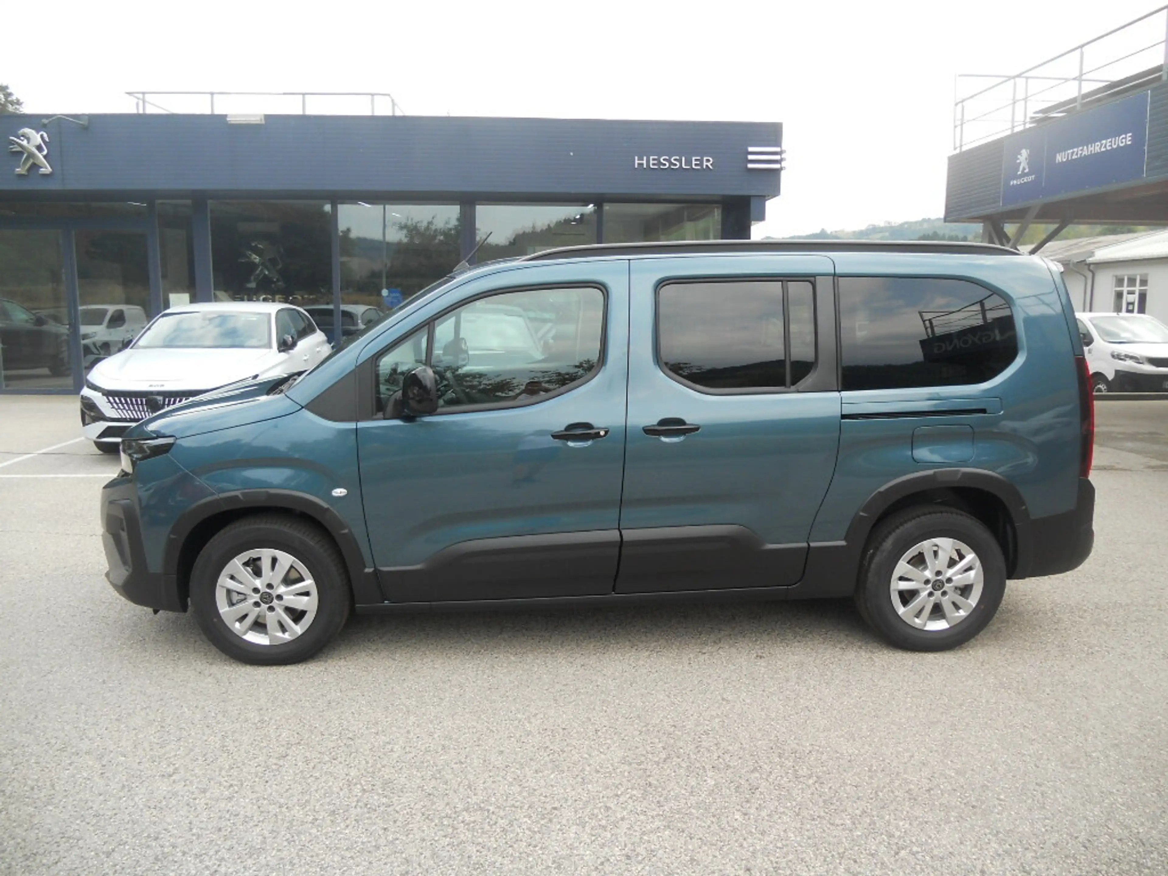 Peugeot Rifter 1.5 BlueHDi 130 FAP Allure L2 (EURO 6e) — photo 2