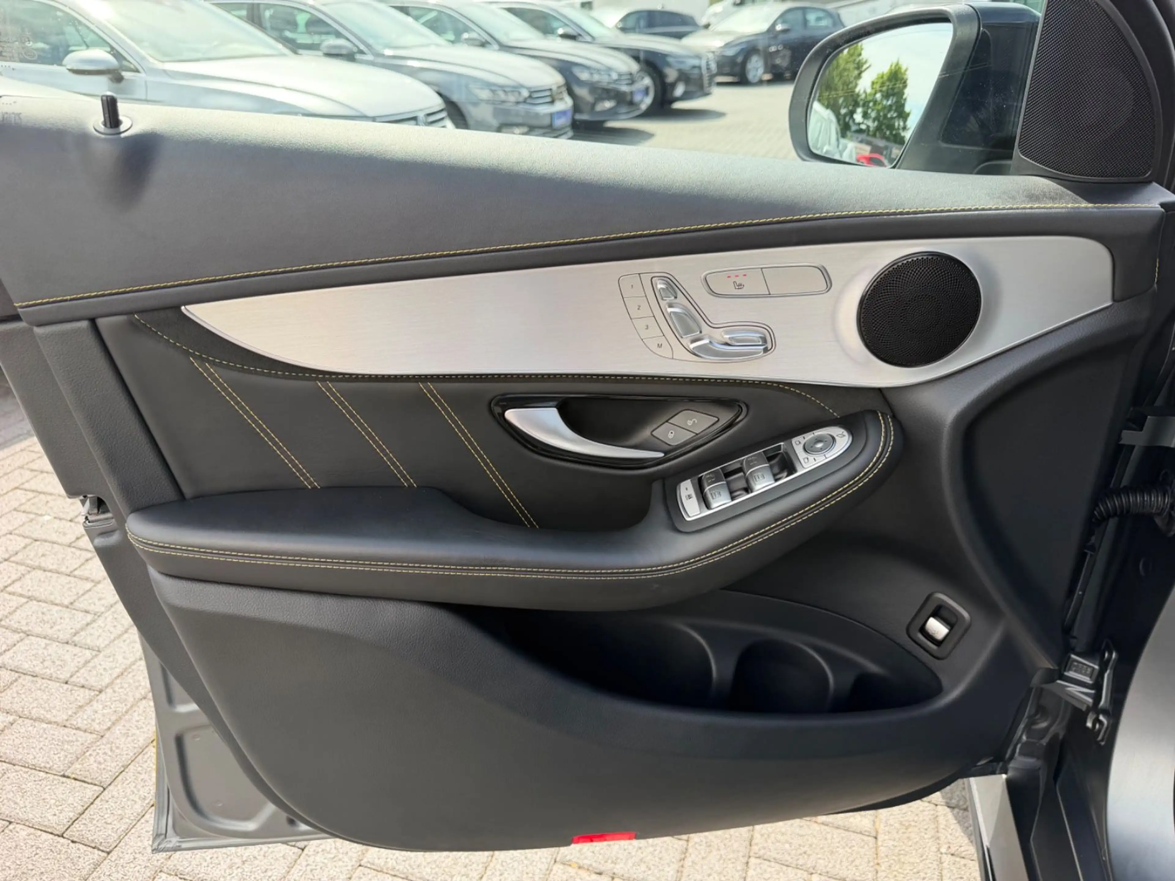 Mercedes-Benz GLC 63 AMG GLC 63 S AMG 4Matic Edition 1*Schalen. *Keramik — photo 13