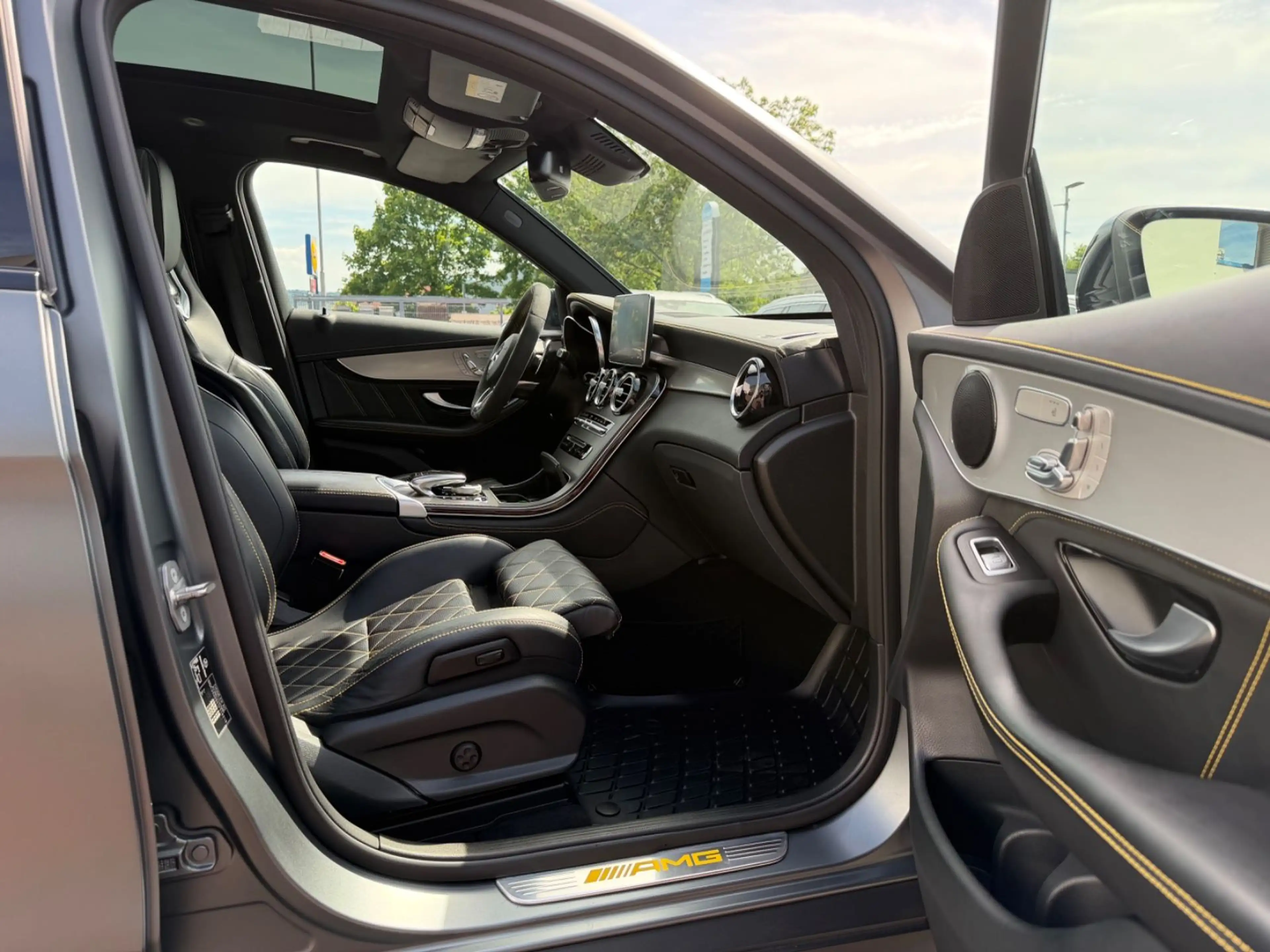 Mercedes-Benz GLC 63 AMG GLC 63 S AMG 4Matic Edition 1*Schalen. *Keramik — photo 8