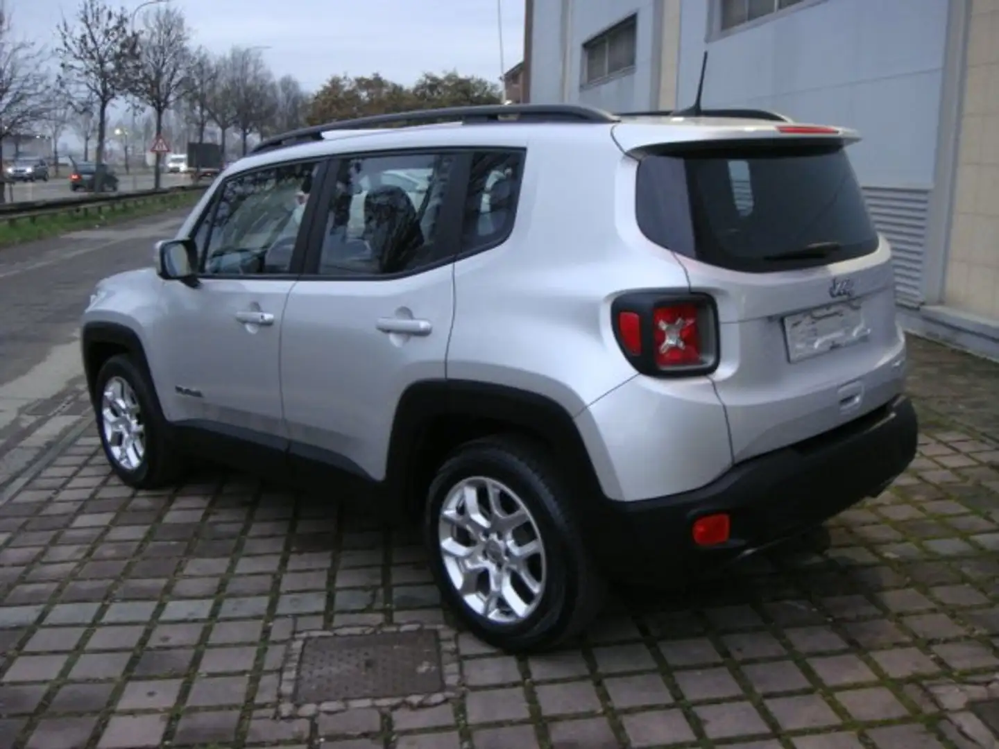 Jeep Renegade 1.0 LIMITED !! PARI AL NUOVO !! Grigio - 2