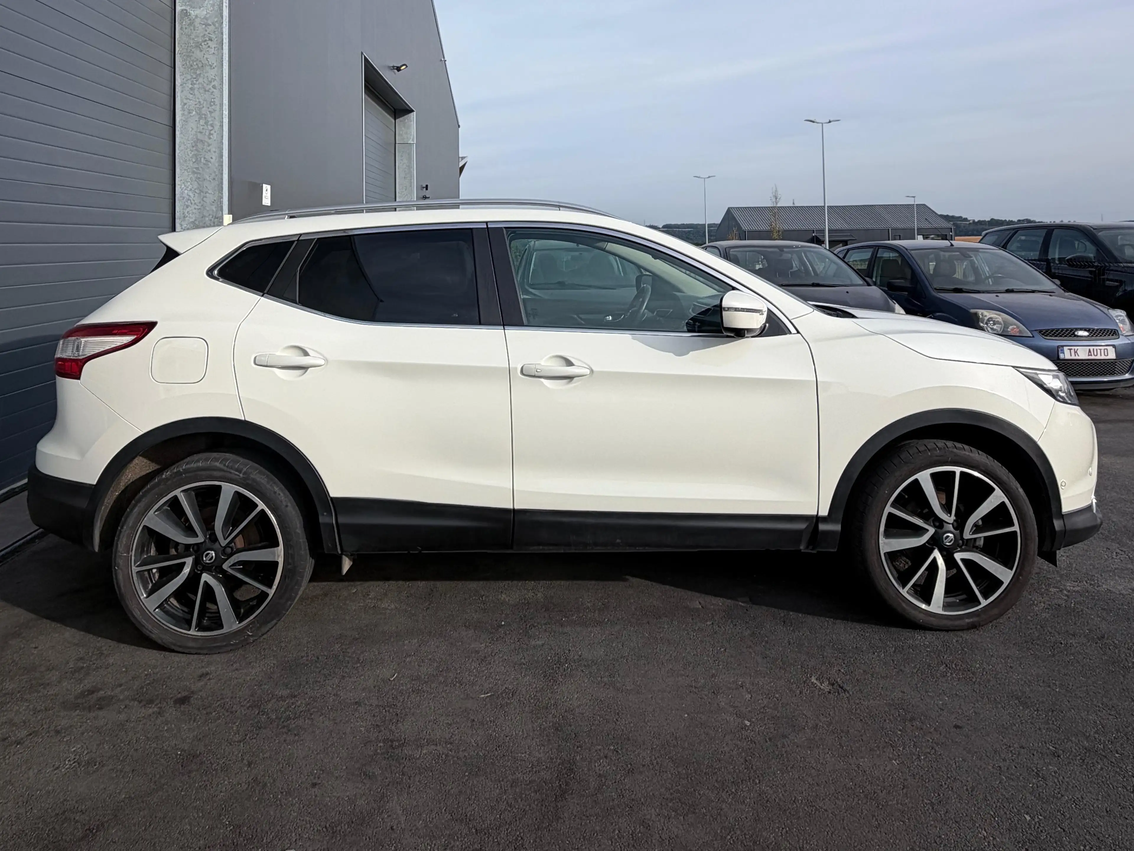 Nissan Qashqai Qashqai 1.2 DIG-T 2WD Tekna — photo 4