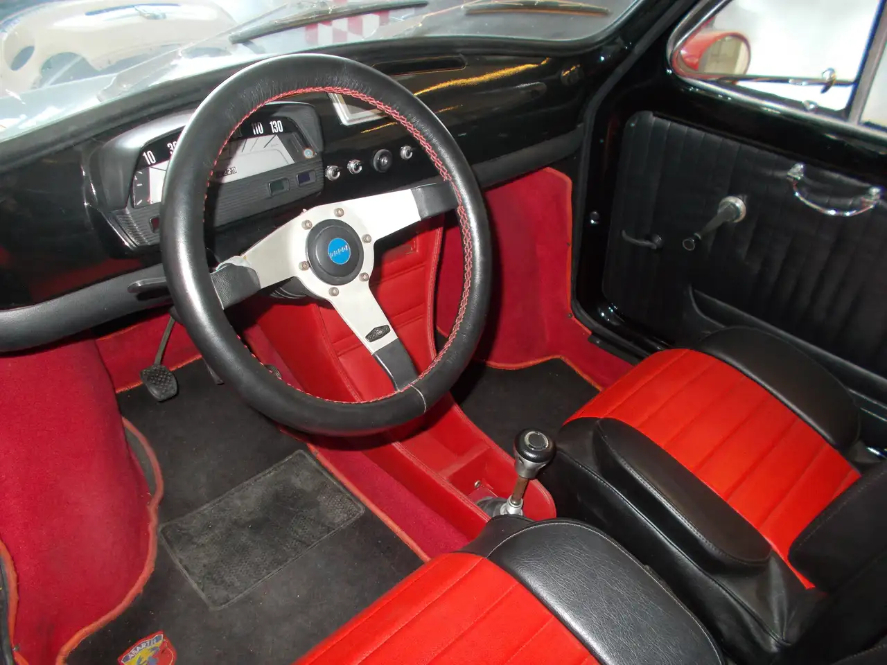 Fiat 500 L Trasformata Abarth 595, foto 12