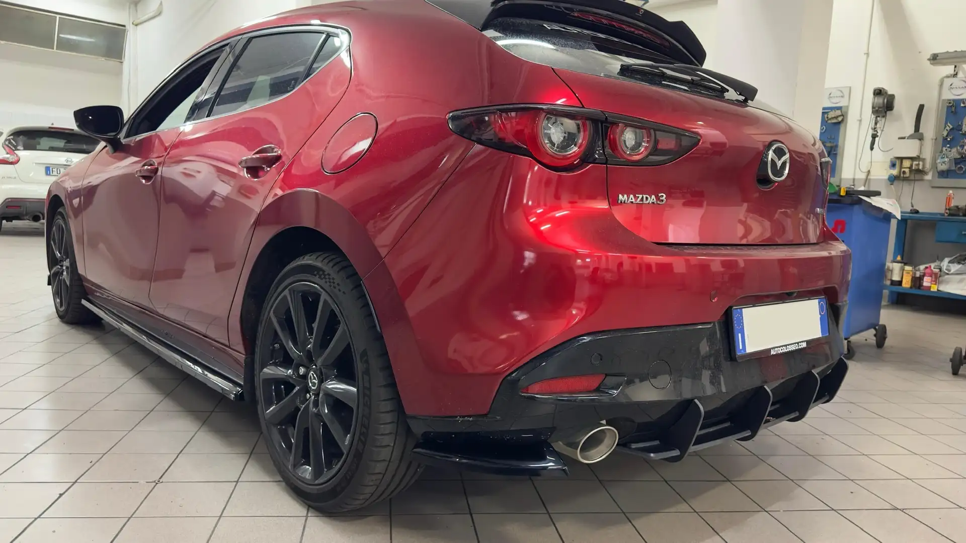 Mazda 3 5p 2.0 186 m-hybrid Exclusive Line Driver Assist. Rosso - 2