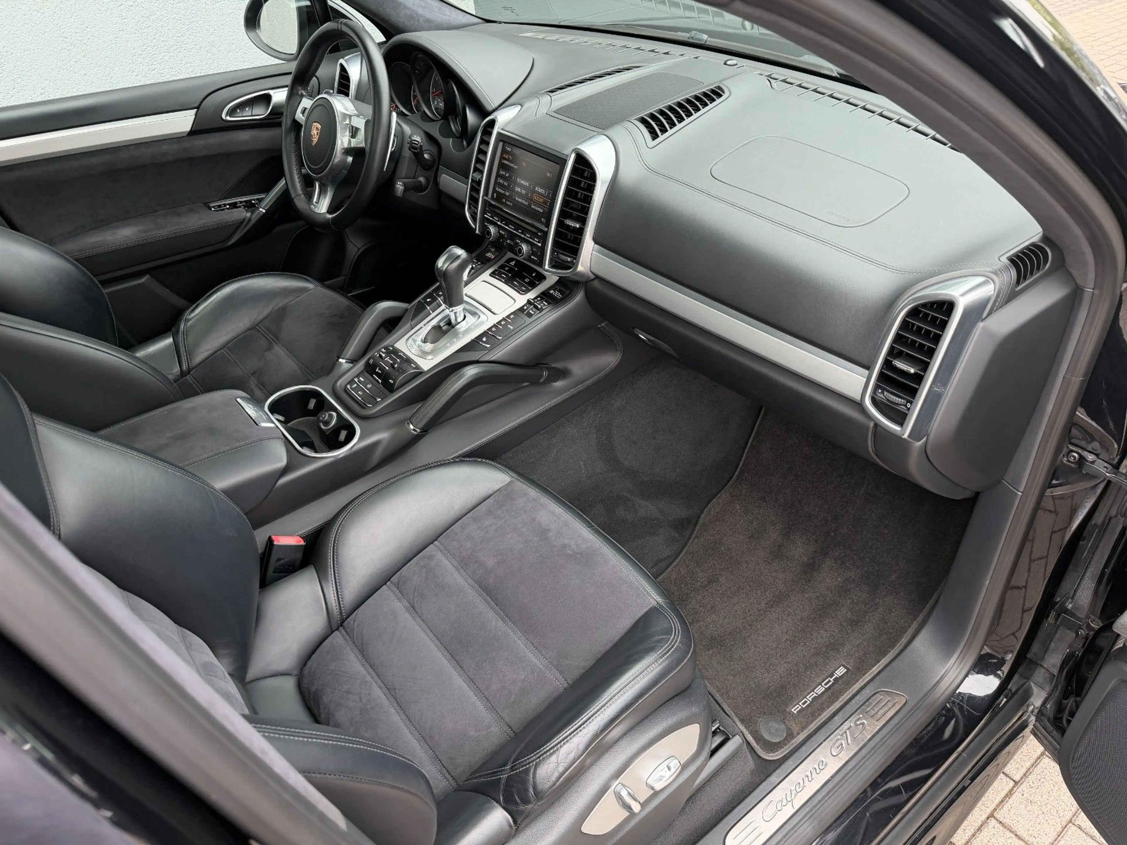 Porsche Cayenne GTS*Bose*PASM*Approved*MwSt.* — photo 9