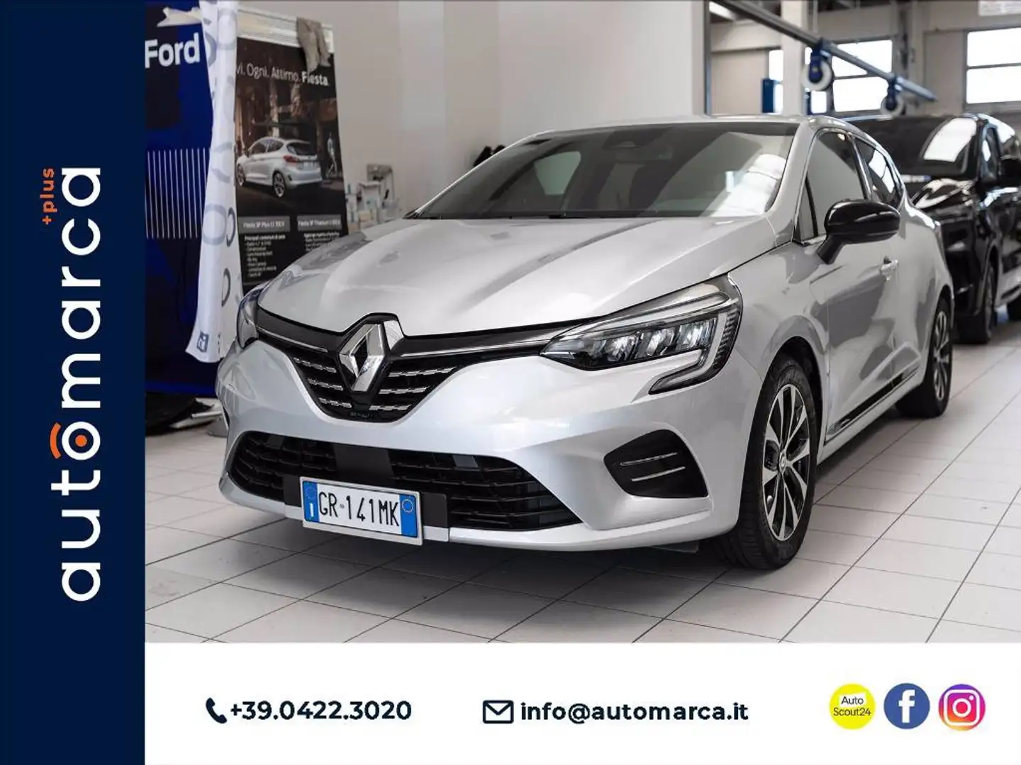Renault Clio 1.6 E-Tech full hybrid Techno 145cv Grijs - 1